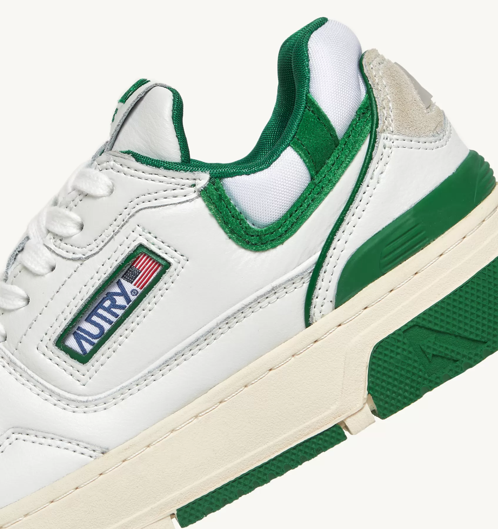 Männer AUTRY Sneakers Clc Aus Leder In Weiss Und Wildleder In Grun