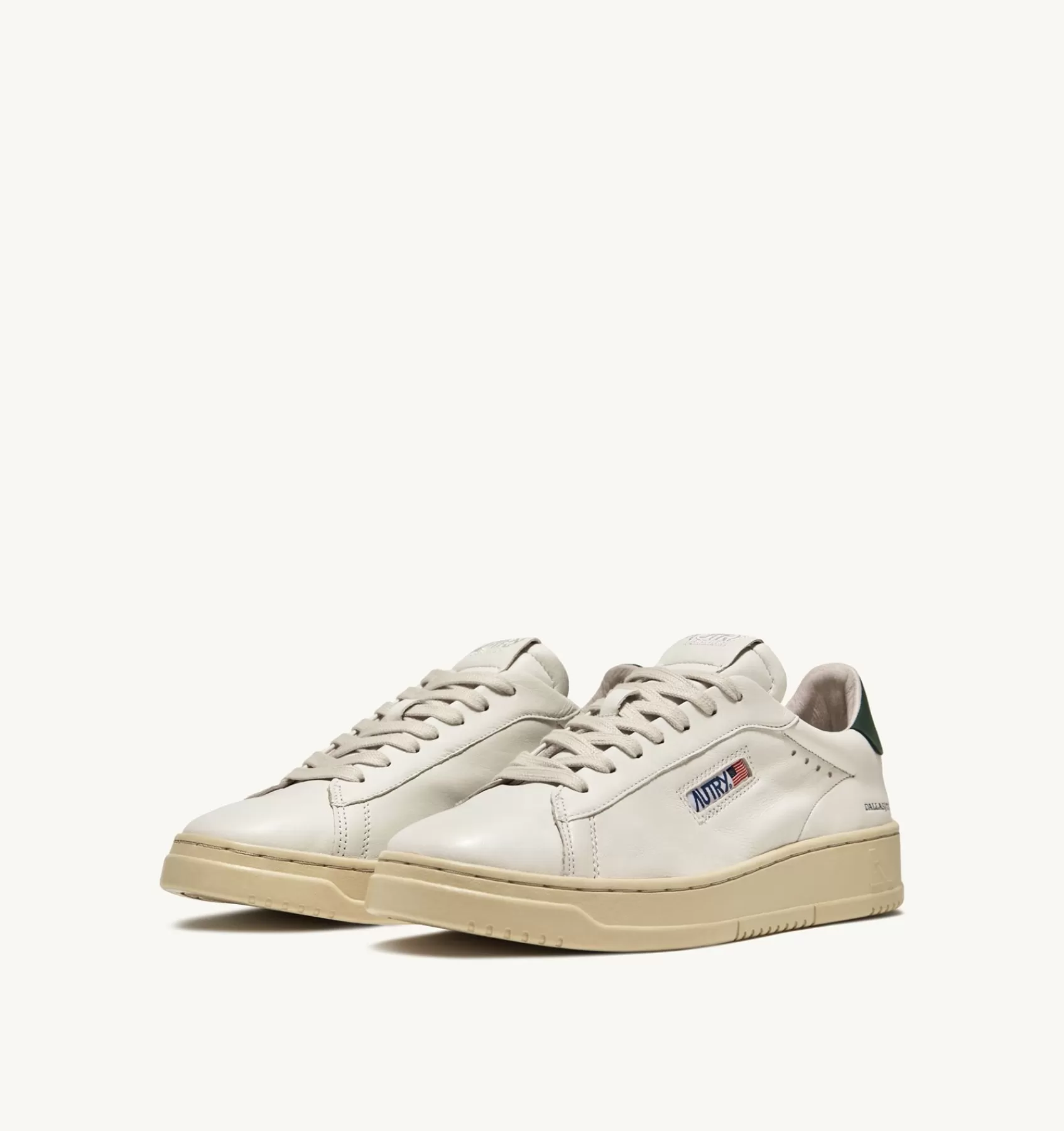 Männer AUTRY Sneakers Dallas Low Aus Ziegen- Und Nubukleder In Tarnfarbe