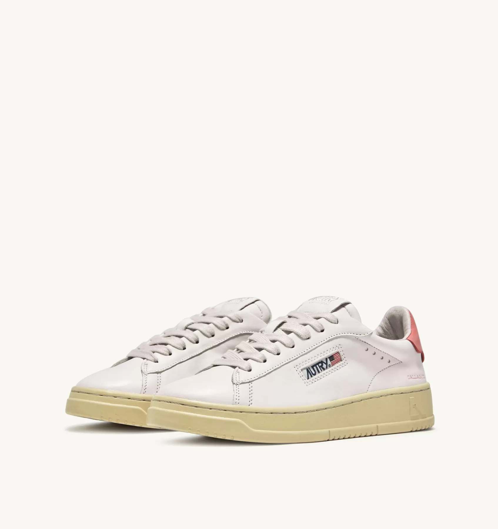 Frauen AUTRY Sneakers Dallas Low Aus Ziegen- Und Nubukleder In Weiss Und Rosa