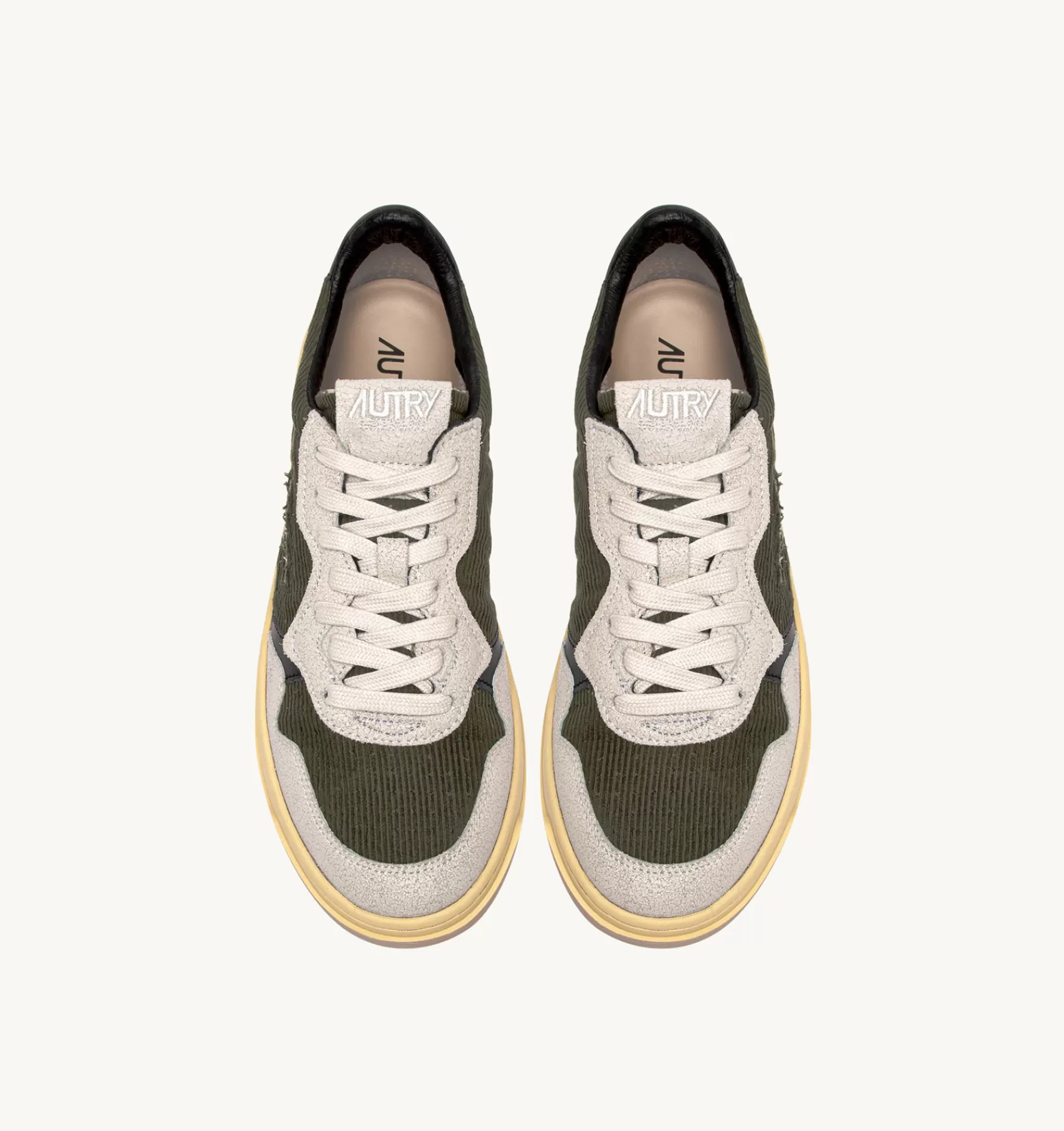 Männer AUTRY Sneakers Medalist Low Aus Kord In Grun Und Leder In Weiss