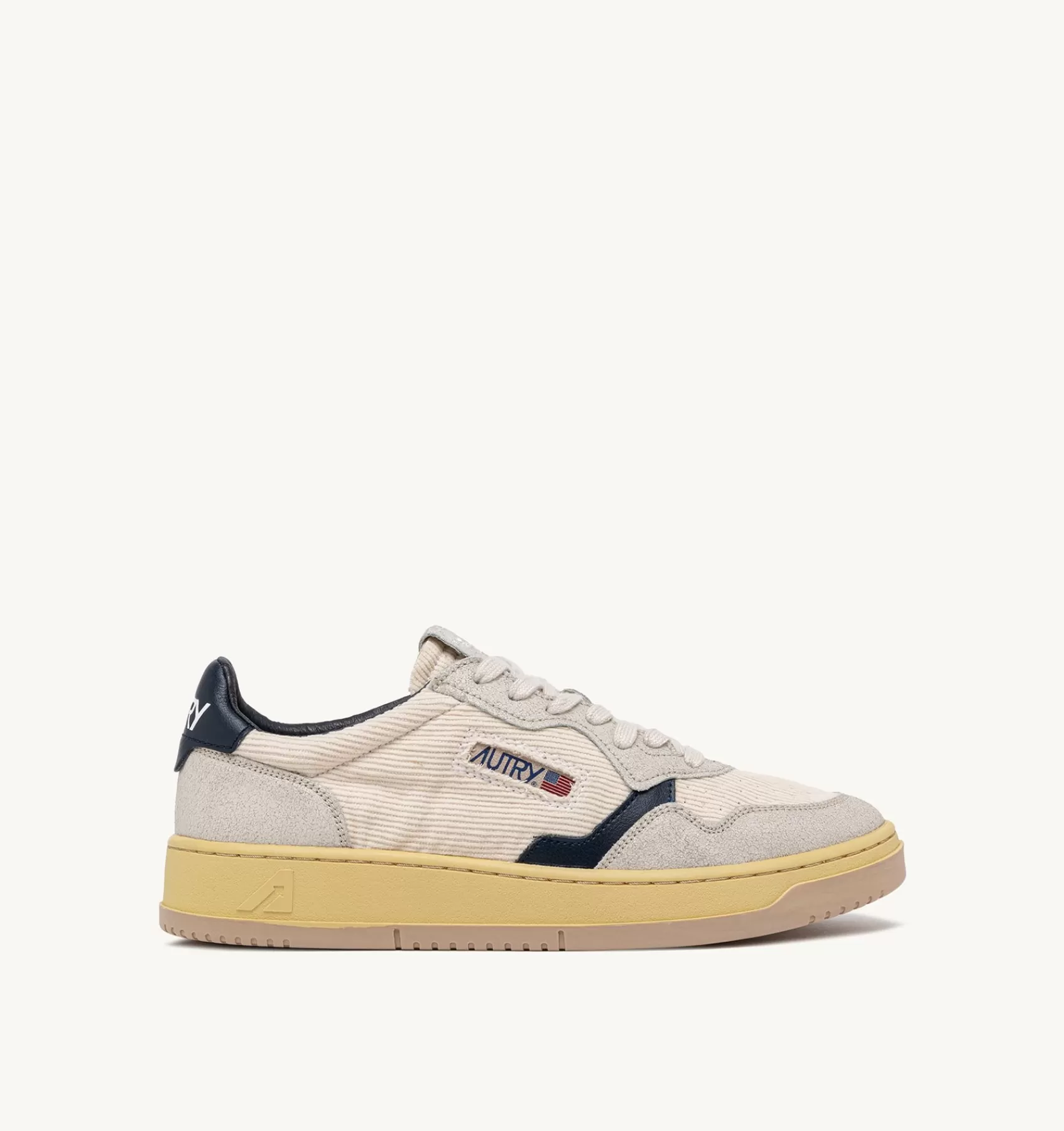 Männer AUTRY Sneakers Medalist Low Aus Kord Und Wildleder In Weiss Und Blau