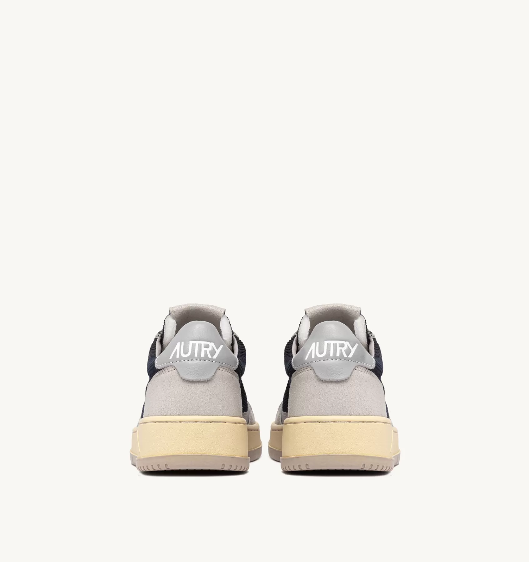 Männer AUTRY Sneakers Medalist Low Aus Leder In Grau Und Cord In Blau