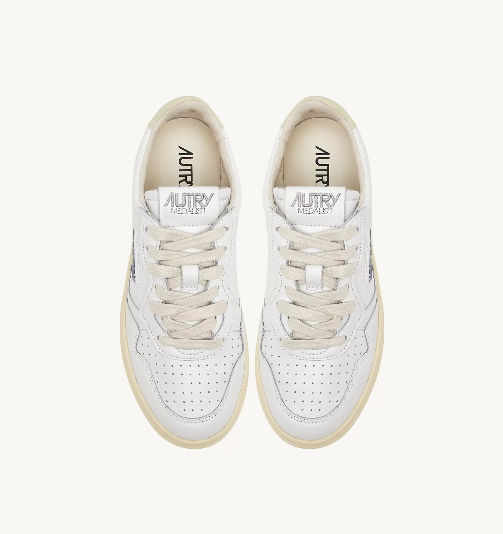 Frauen AUTRY Sneakers Medalist Low Aus Leder In Weiss Und Beige