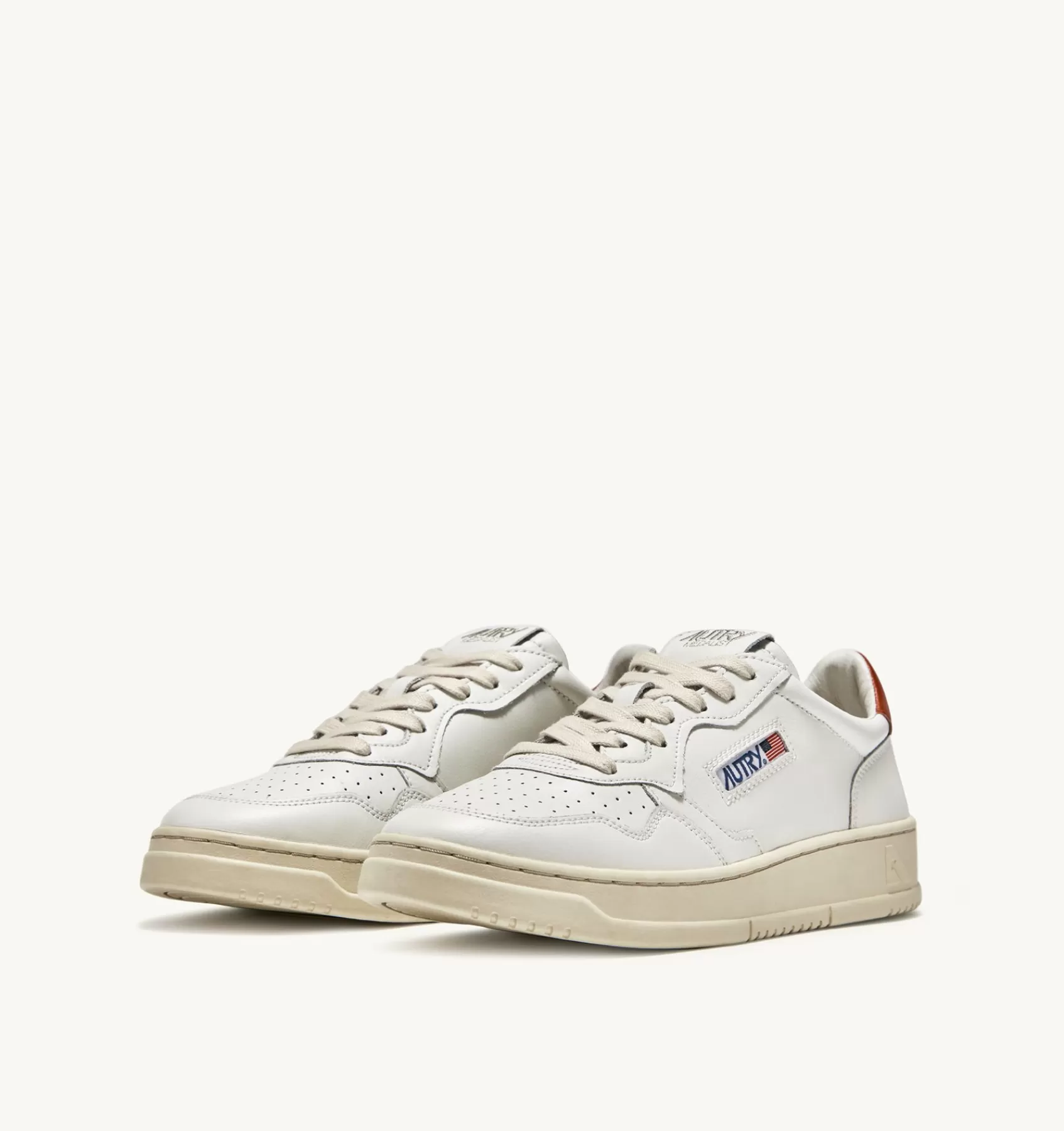 Männer AUTRY Sneakers Medalist Low Aus Leder In Weiss Und Rust