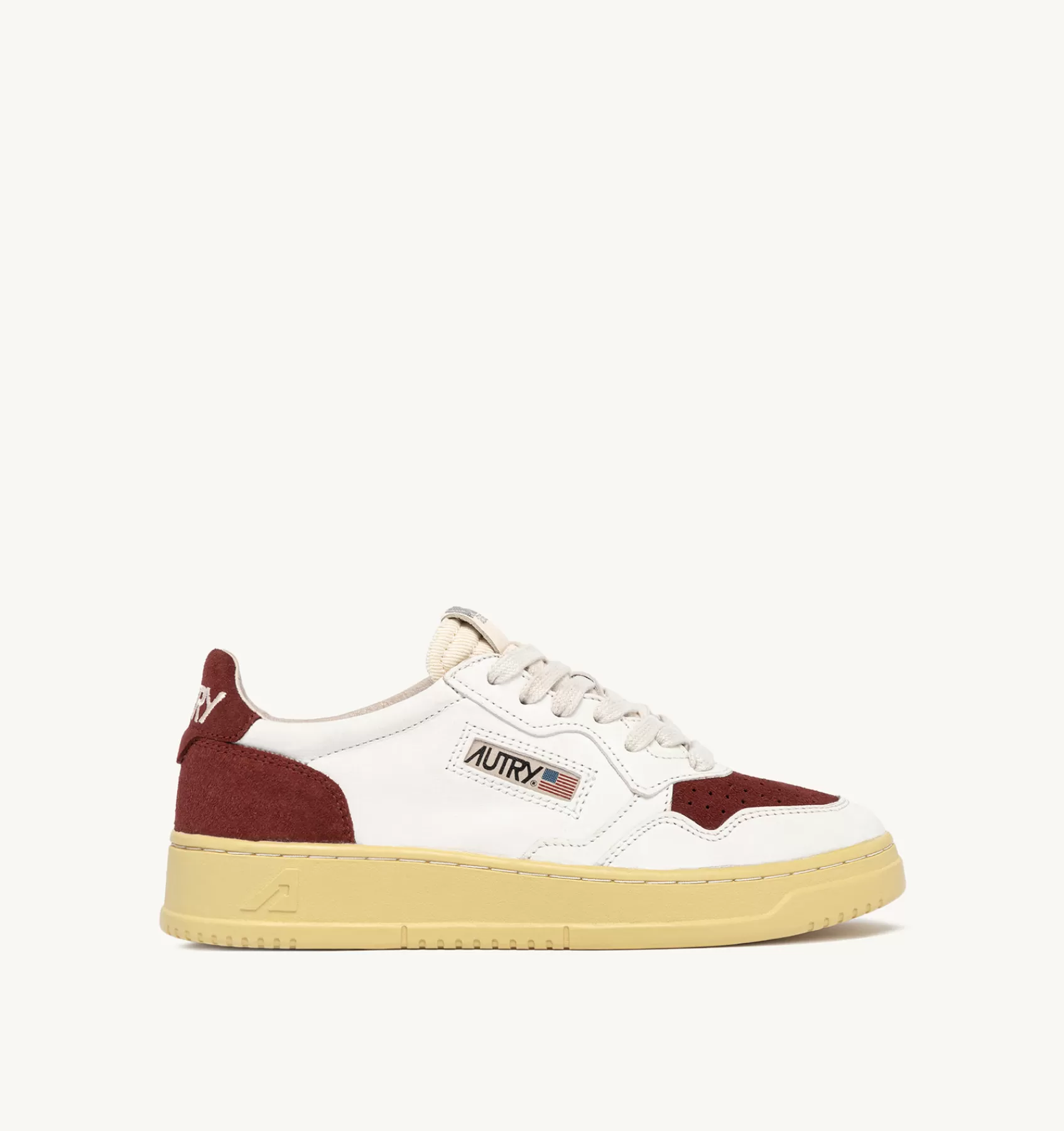 Frauen AUTRY Sneakers Medalist Low Aus Leder Und Wildleder In Weiss Und Bordeaux
