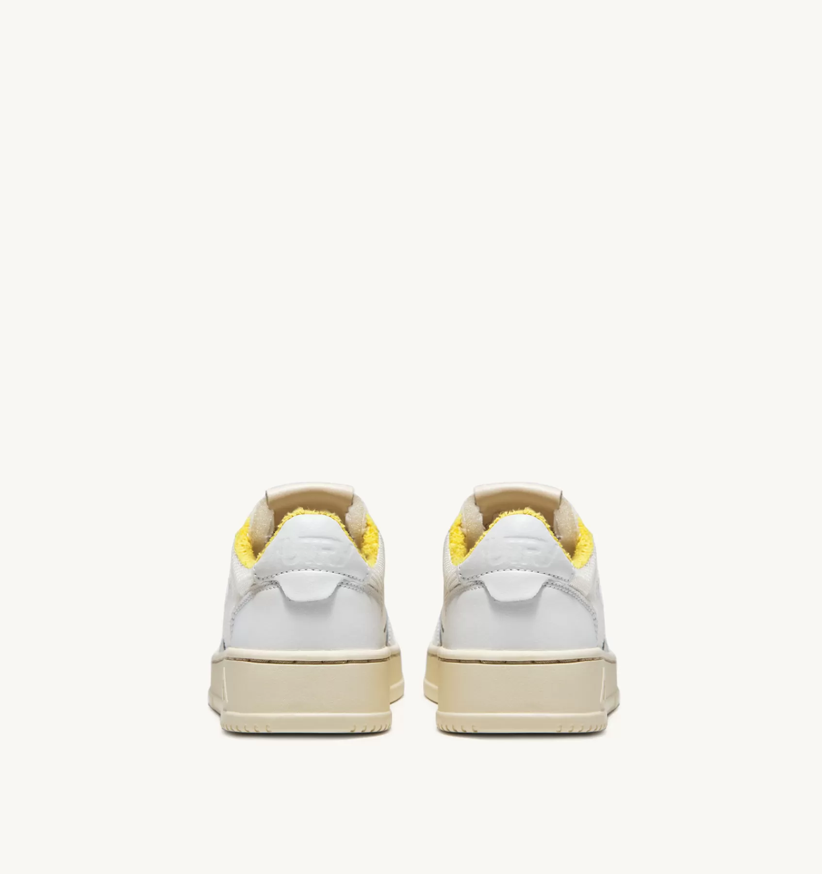 Frauen AUTRY Sneakers Medalist Low Aus Sponge In Gelb Und Dragon-Effekt