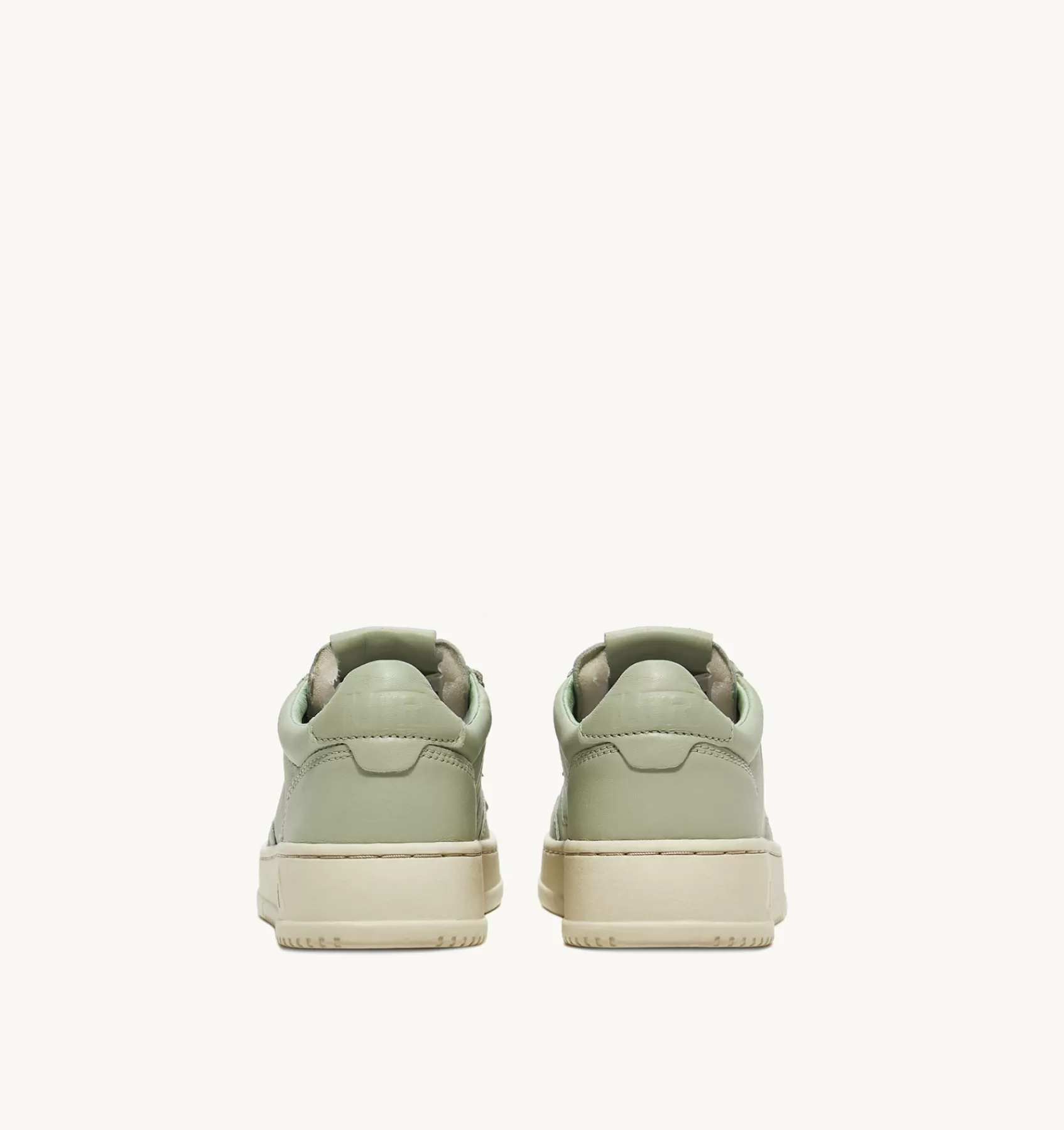 Frauen AUTRY Sneakers Medalist Low Aus Weichem Ziegenleder In Cel Green