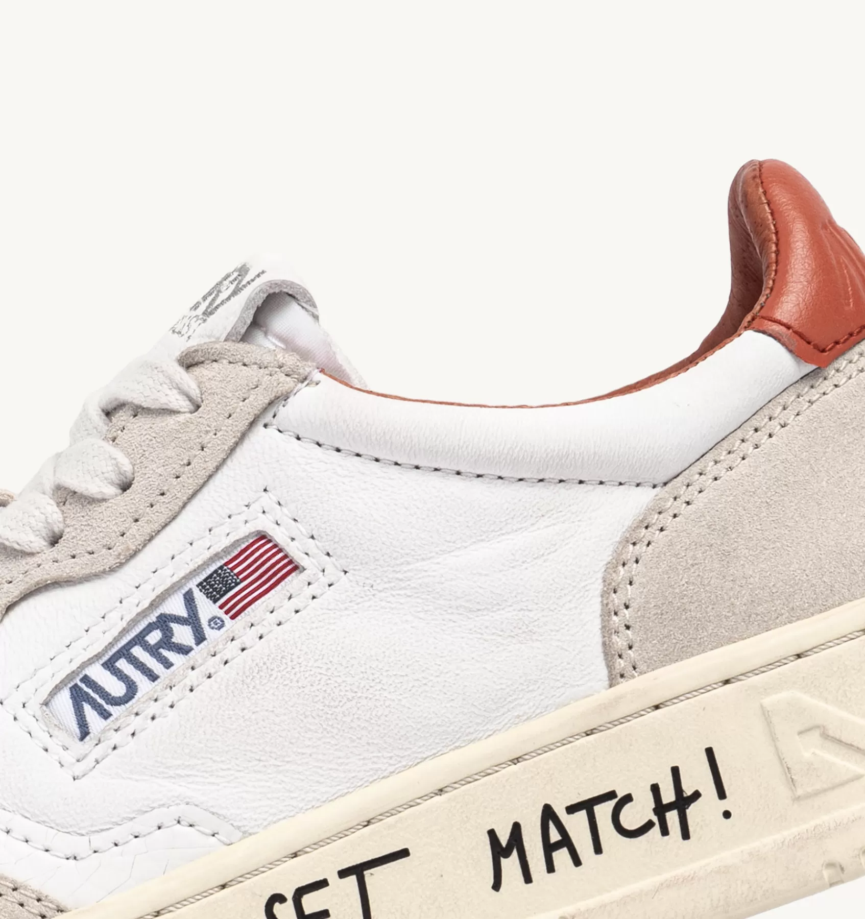 Männer AUTRY Sneakers Medalist Low Aus Weissem Leder Und Beigem Wildleder