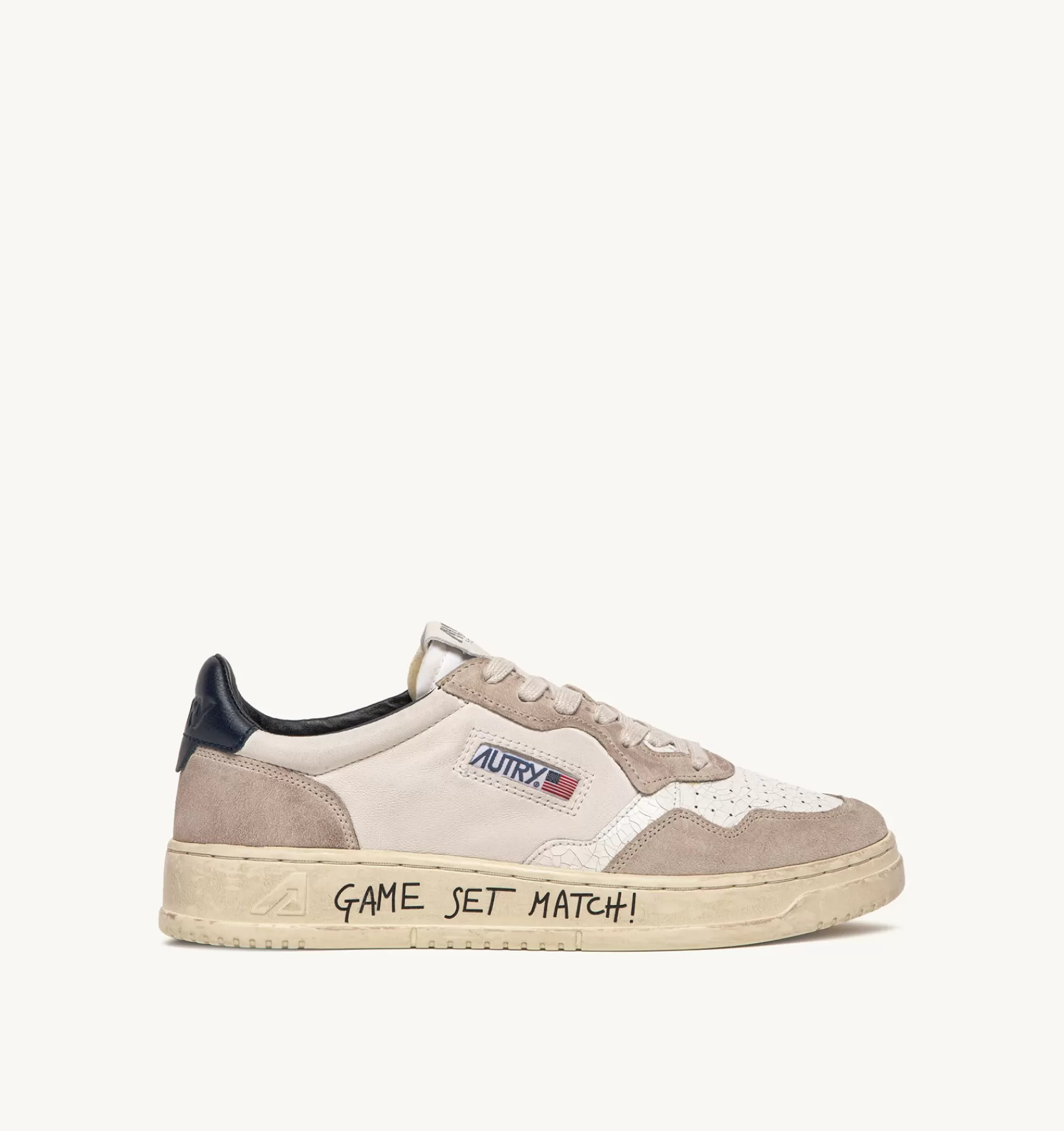 Frauen AUTRY Sneakers Medalist Low Aus Wildleder In Weiss Und Blau