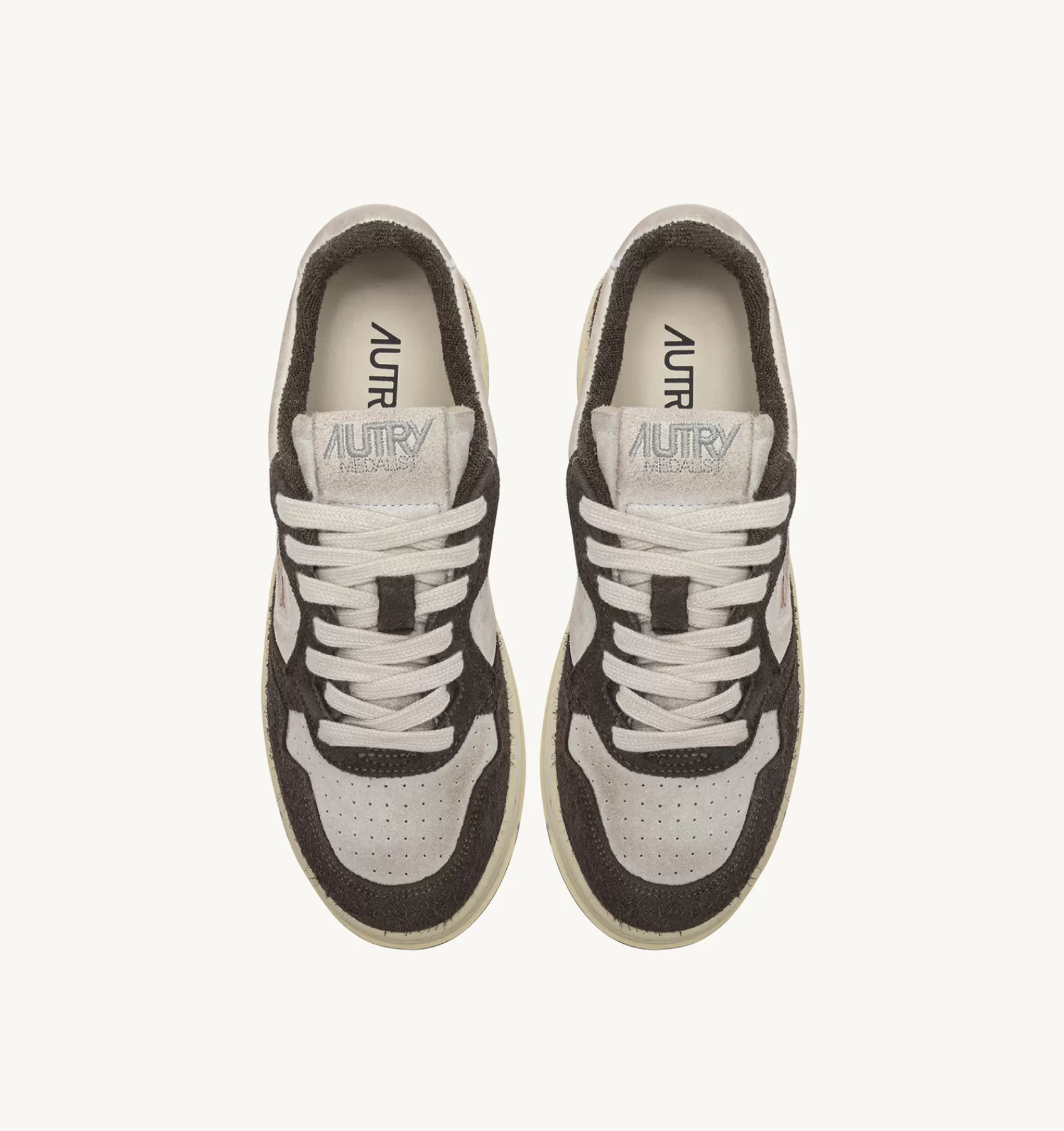 Frauen AUTRY Sneakers Medalist Low Aus Wildleder In Weiss Und Wildleder "Hair"-Effekt In Braun