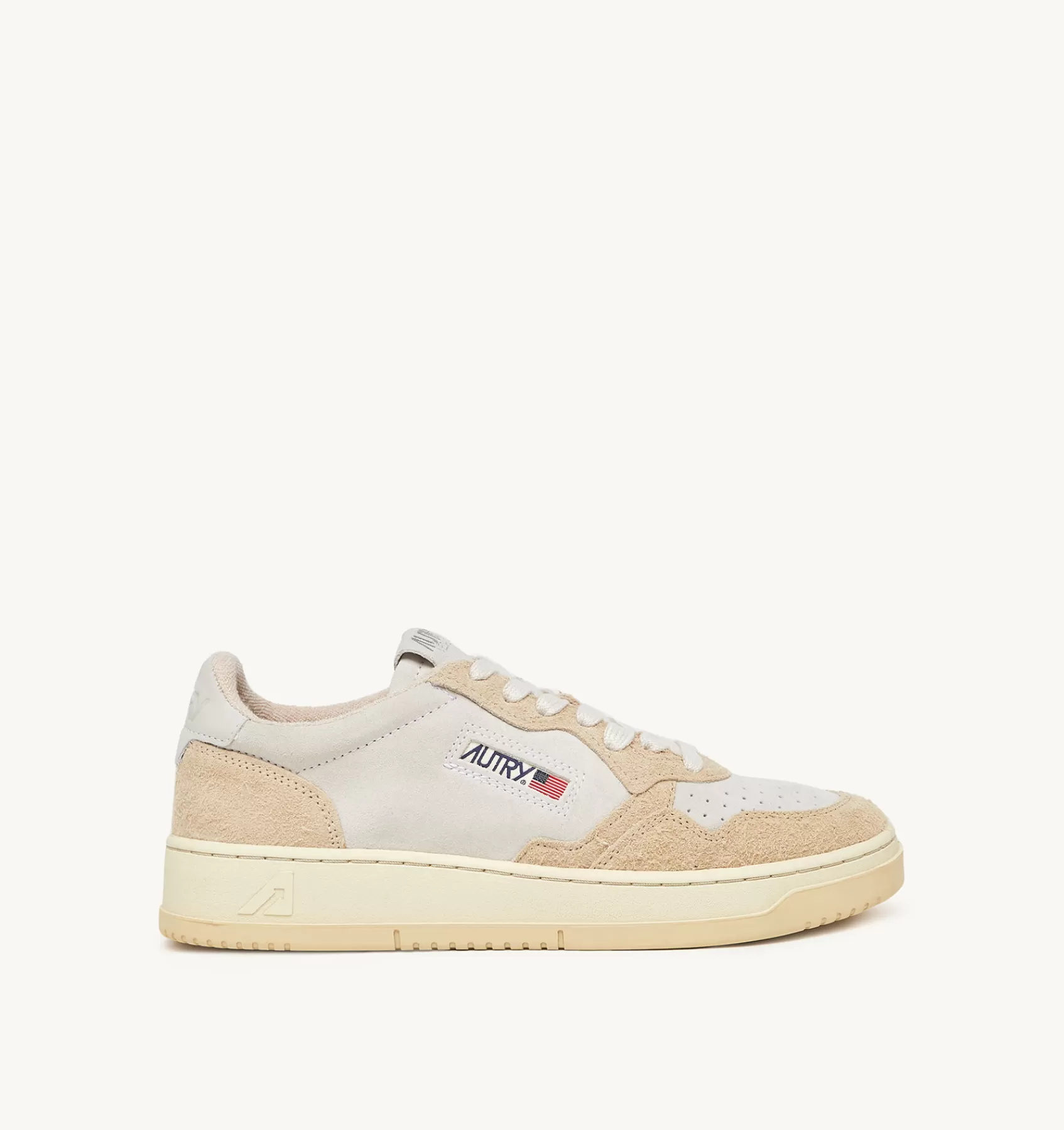 Frauen AUTRY Sneakers Medalist Low Aus Wildleder In Weiss Und Wildleder Mit