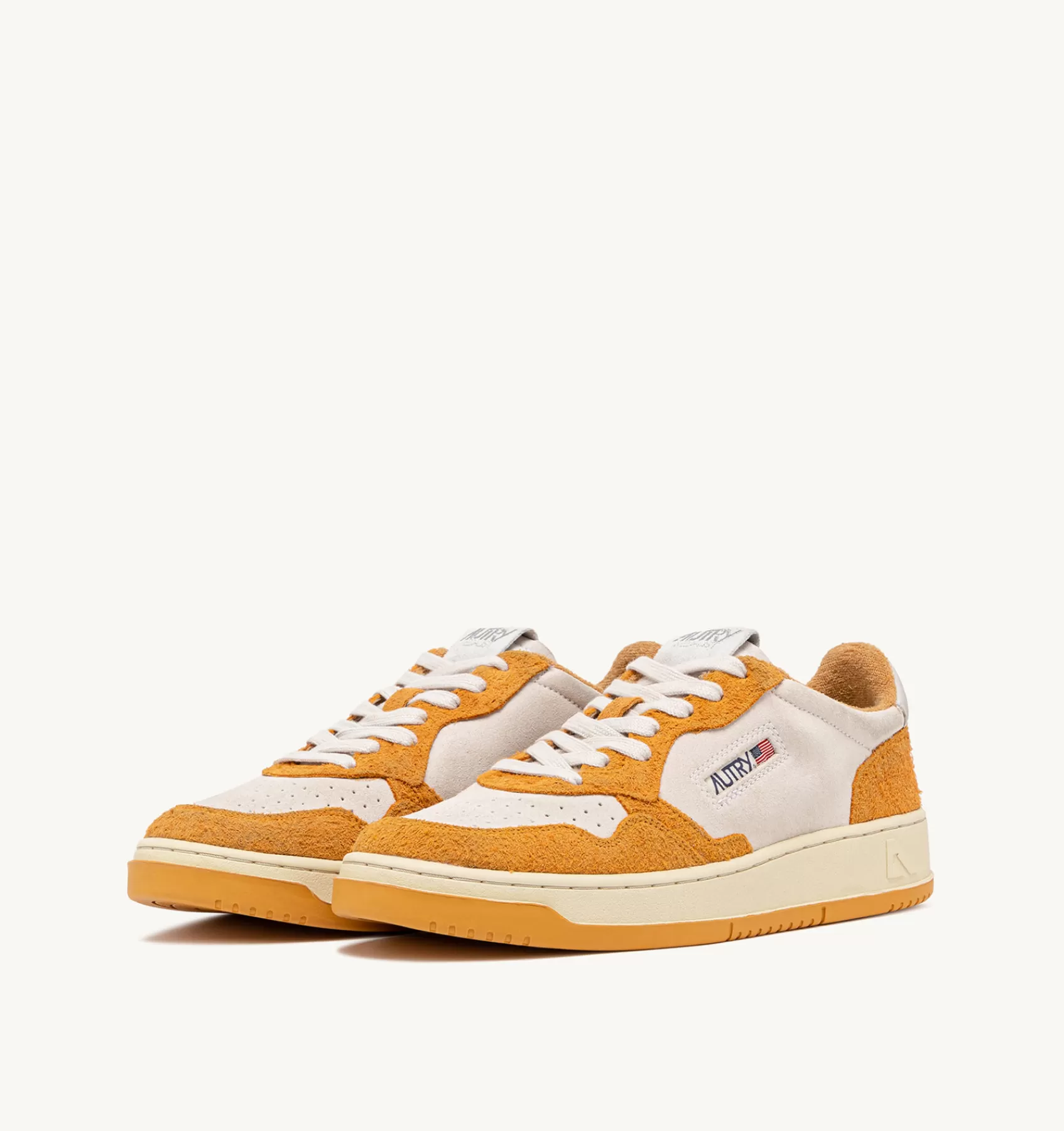 Männer AUTRY Sneakers Medalist Low Aus Wildleder In Weiss Und Wildleder Mit