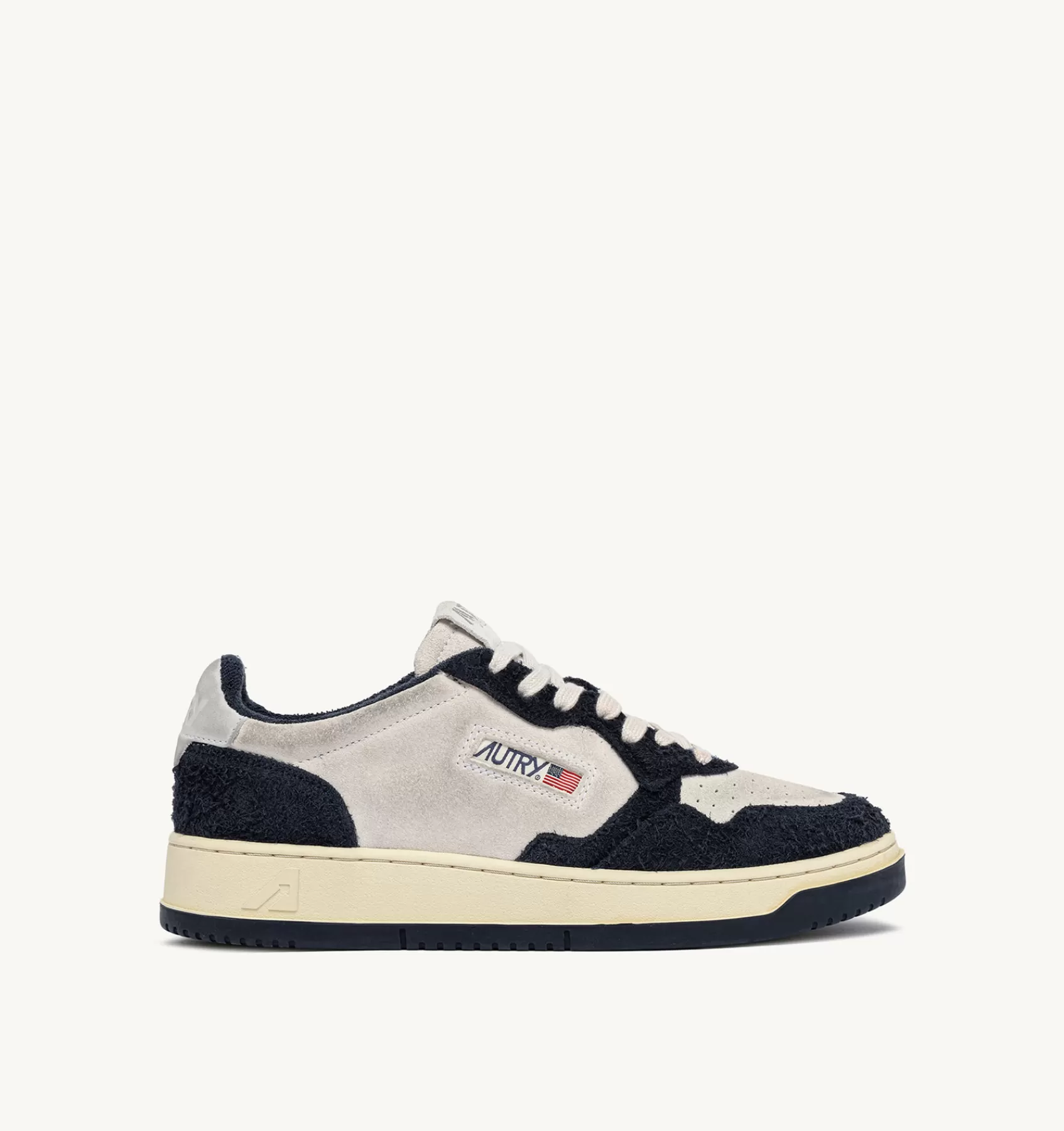 Männer AUTRY Sneakers Medalist Low Aus Wildleder In Weiss Und Wildleder Mit "Hair"-Effektin Blau