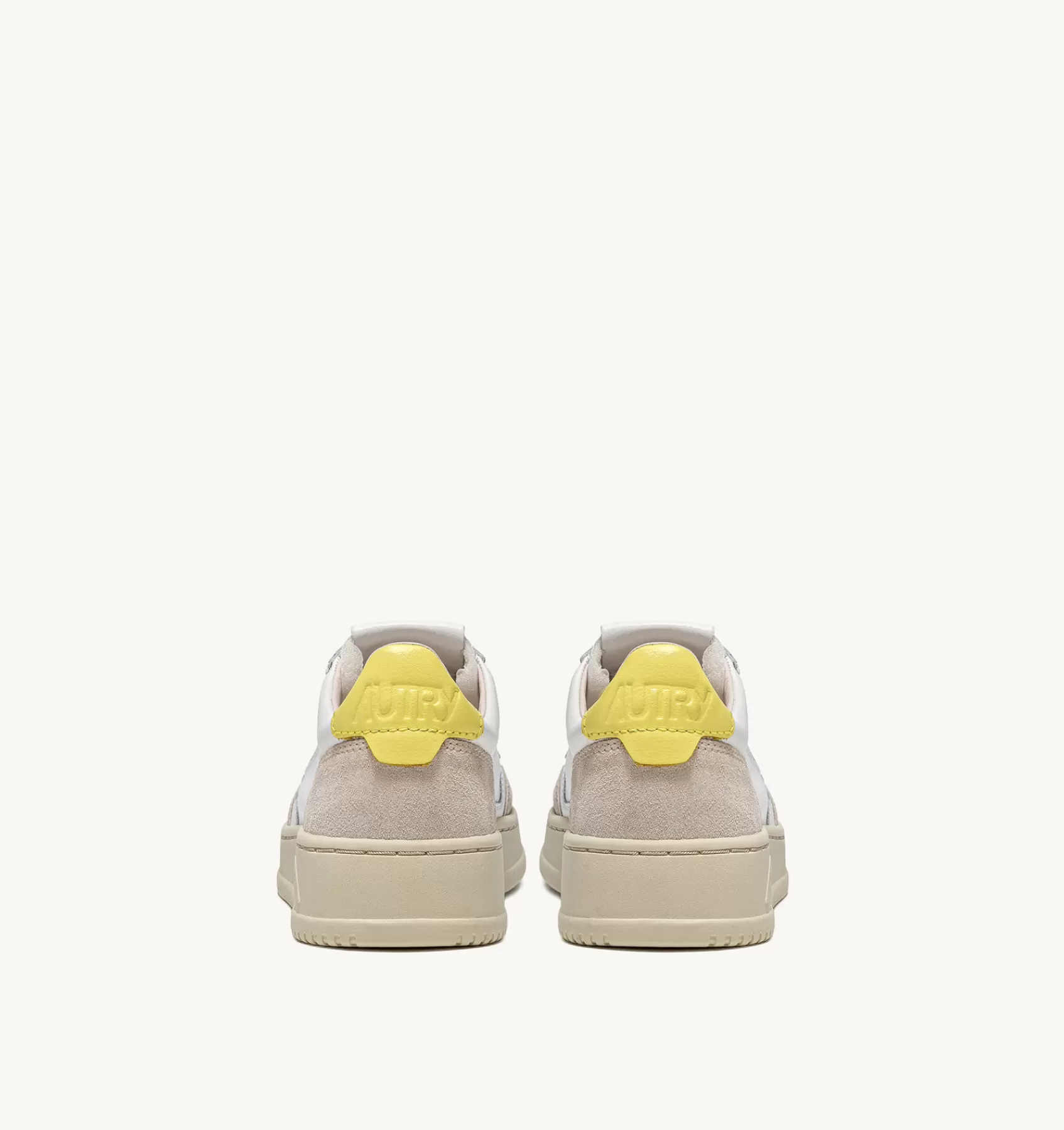Frauen AUTRY Sneakers Medalist Low Aus Wildleder Und Leder In Weiss Und Gelb