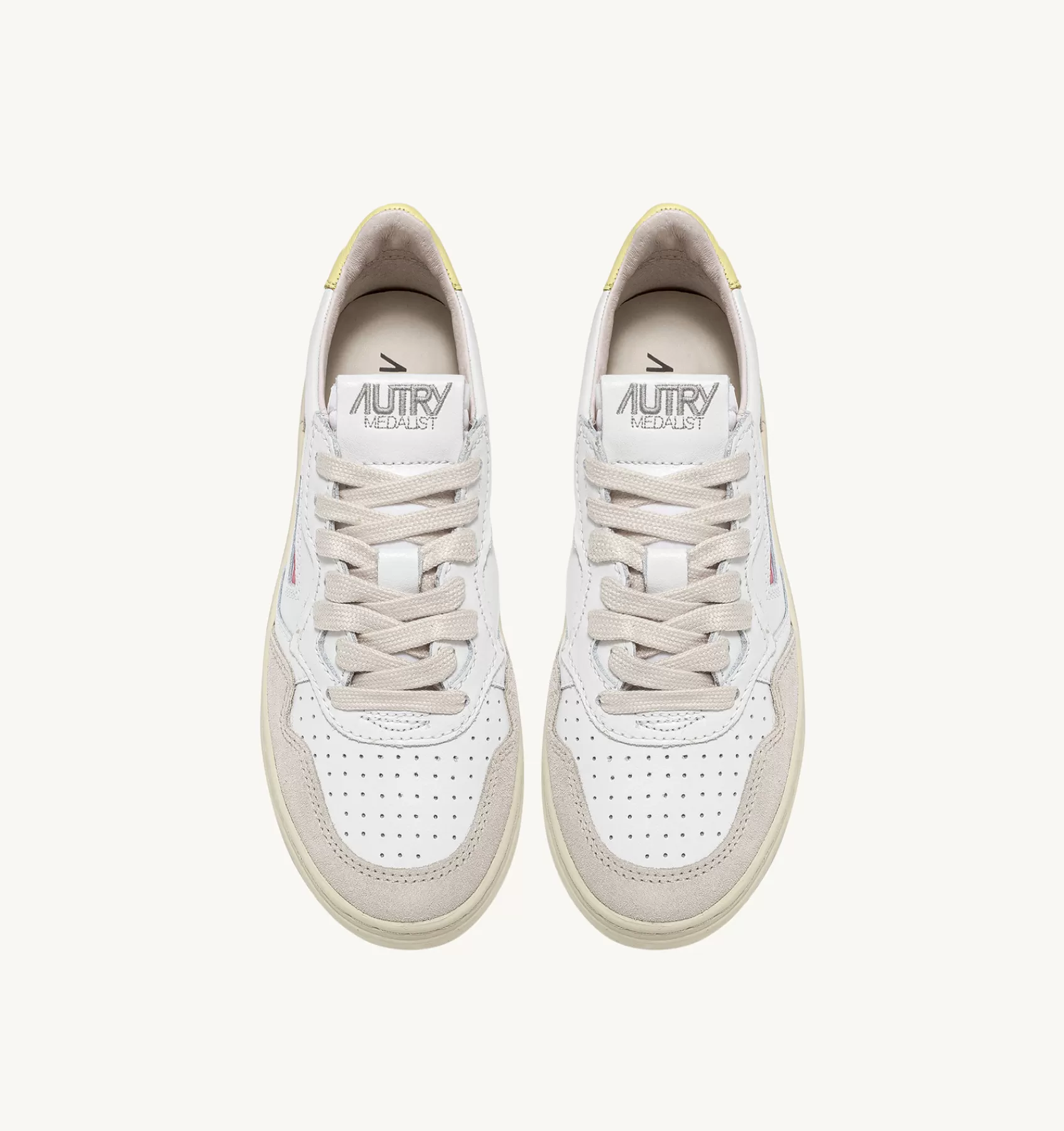 Frauen AUTRY Sneakers Medalist Low Aus Wildleder Und Leder In Weiss Und Gelb