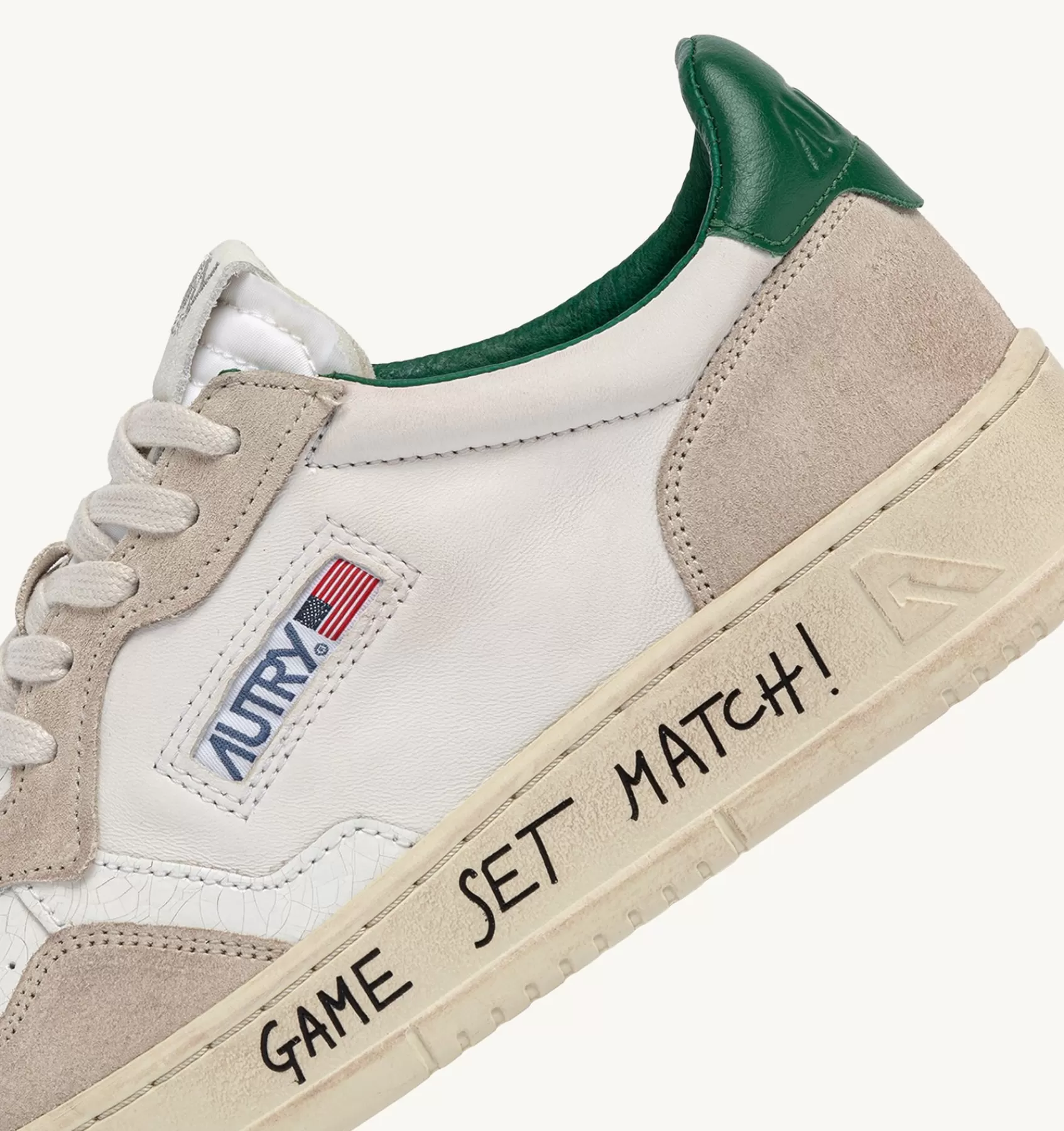 Männer AUTRY Sneakers Medalist Low Aus Wildleder Und Leder In Weiss Und Grun