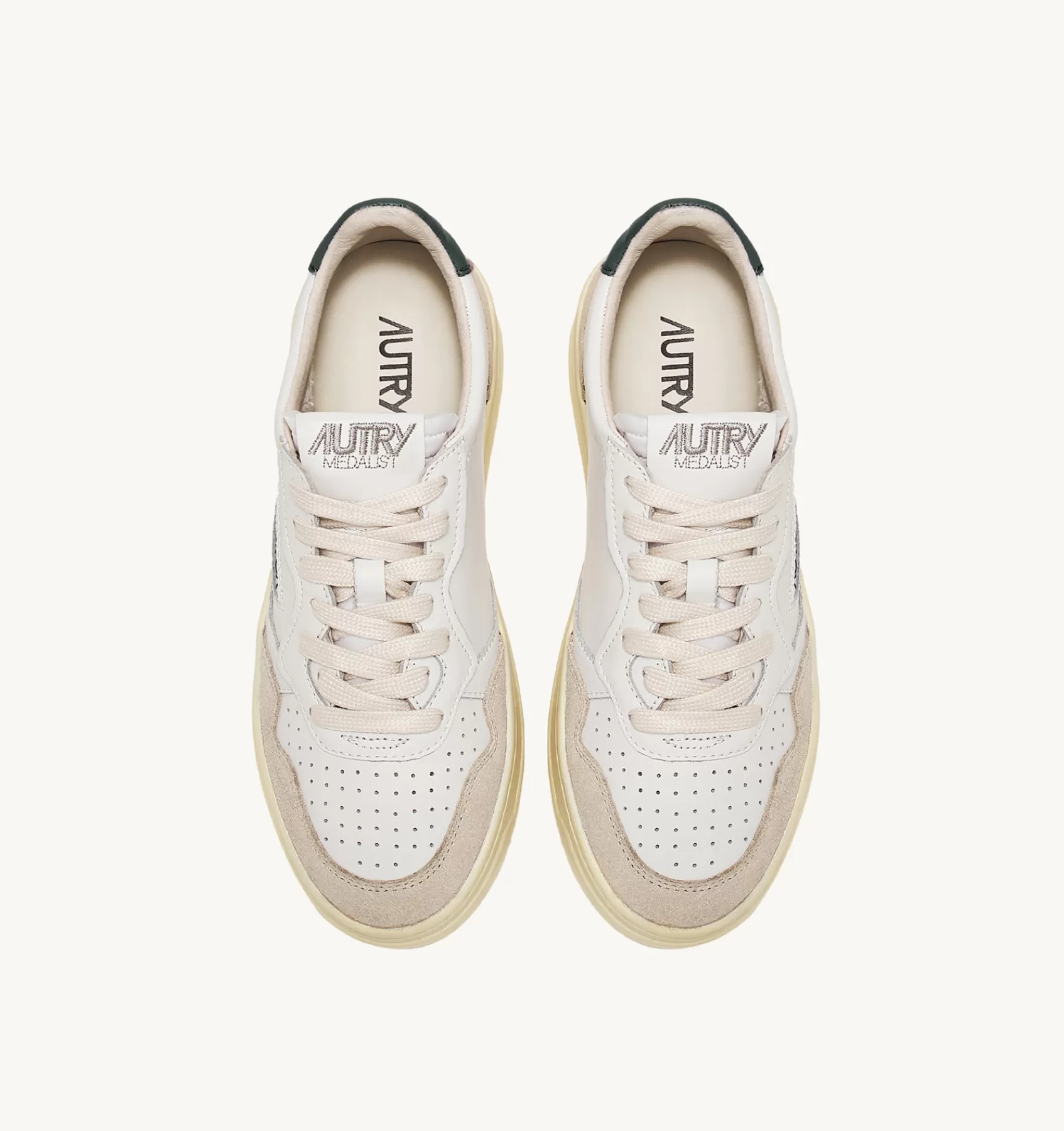 Männer AUTRY Sneakers Medalist Low Aus Wildleder Und Leder In Weiss Und Mount