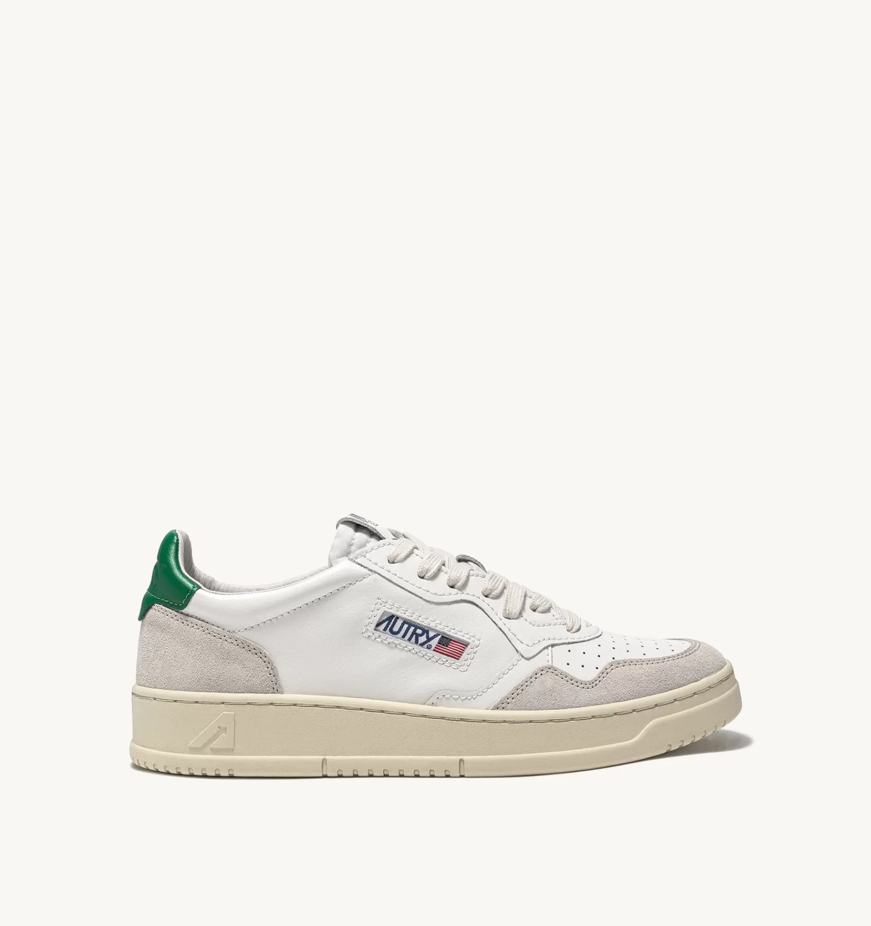 Männer AUTRY Sneakers Medalist Low Aus Wildleder Und Weissem Leder Mit Amazonasgrun