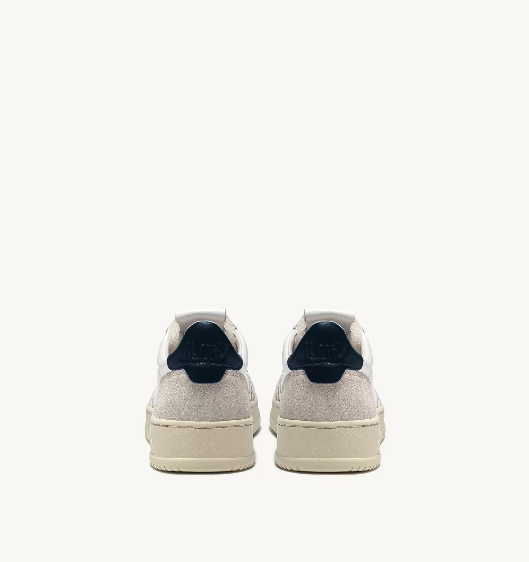 Frauen AUTRY Sneakers Medalist Low Aus Wildleder Und Weissem Leder Mit Blau