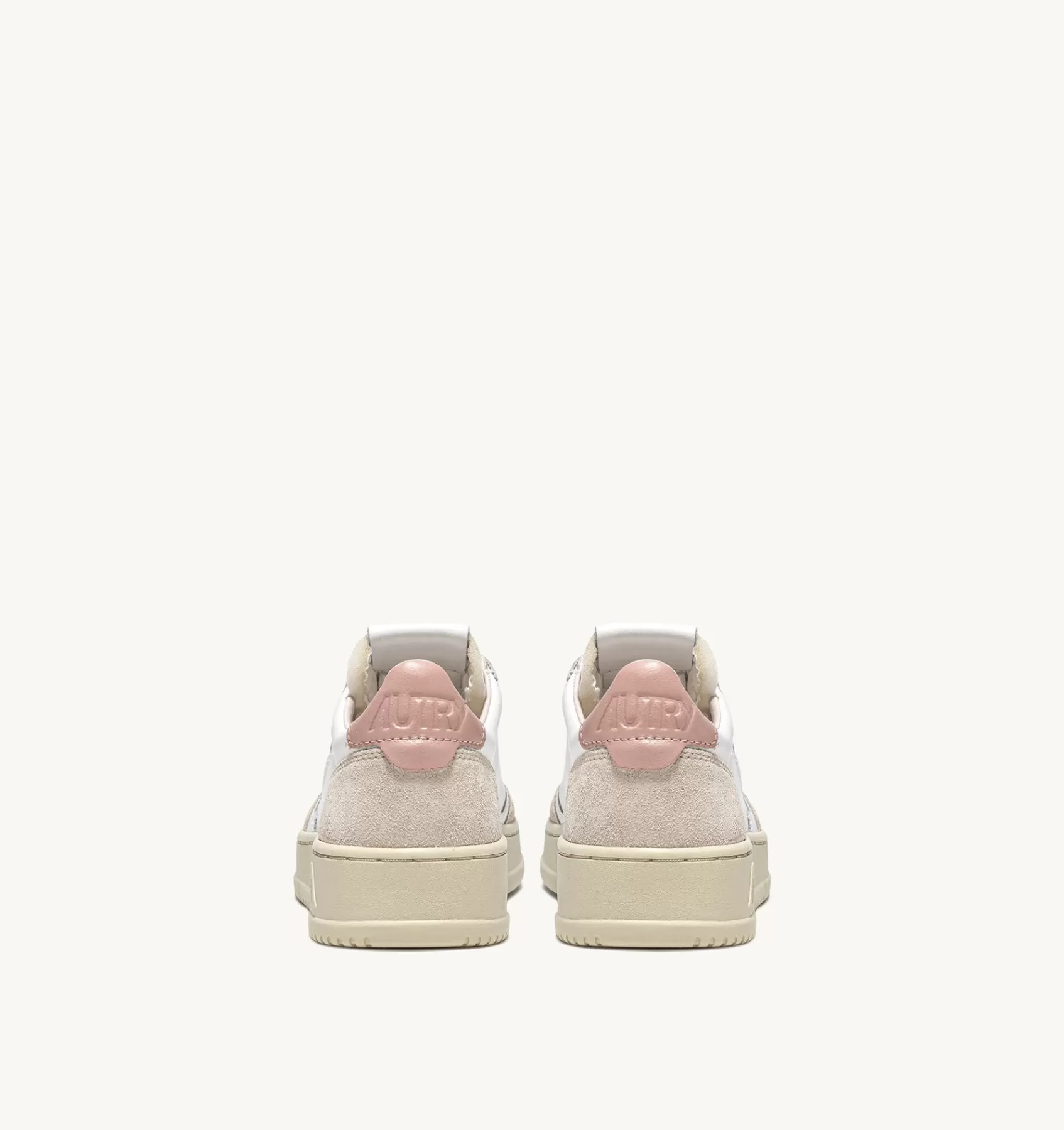 Frauen AUTRY Sneakers Medalist Low Aus Wildleder Und Weissem Leder Mit Powder