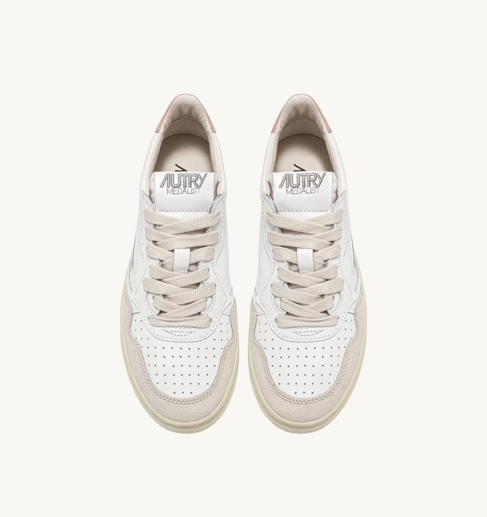 Frauen AUTRY Sneakers Medalist Low Aus Wildleder Und Weissem Leder Mit Powder