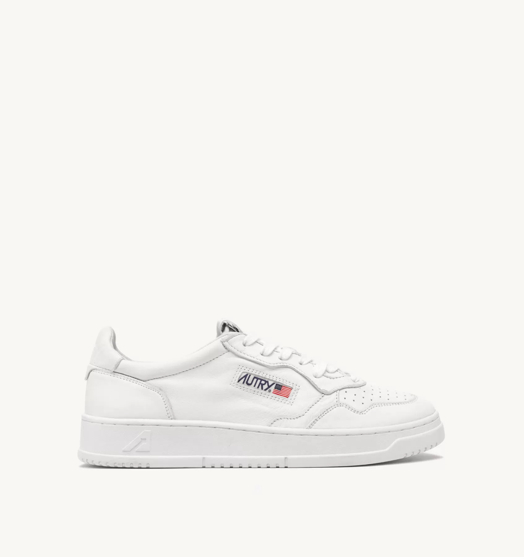 Frauen AUTRY Sneakers Medalist Low Aus Ziegenleder In Optical White