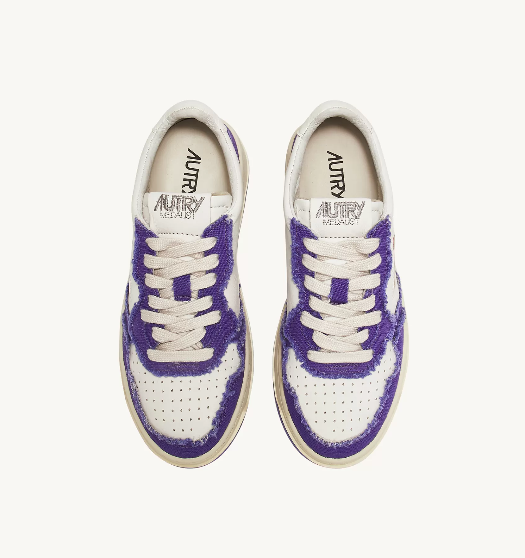 Frauen AUTRY Sneakers Medalist Low Aus Ziegenleder Und Canvas In Weiss Und Lila