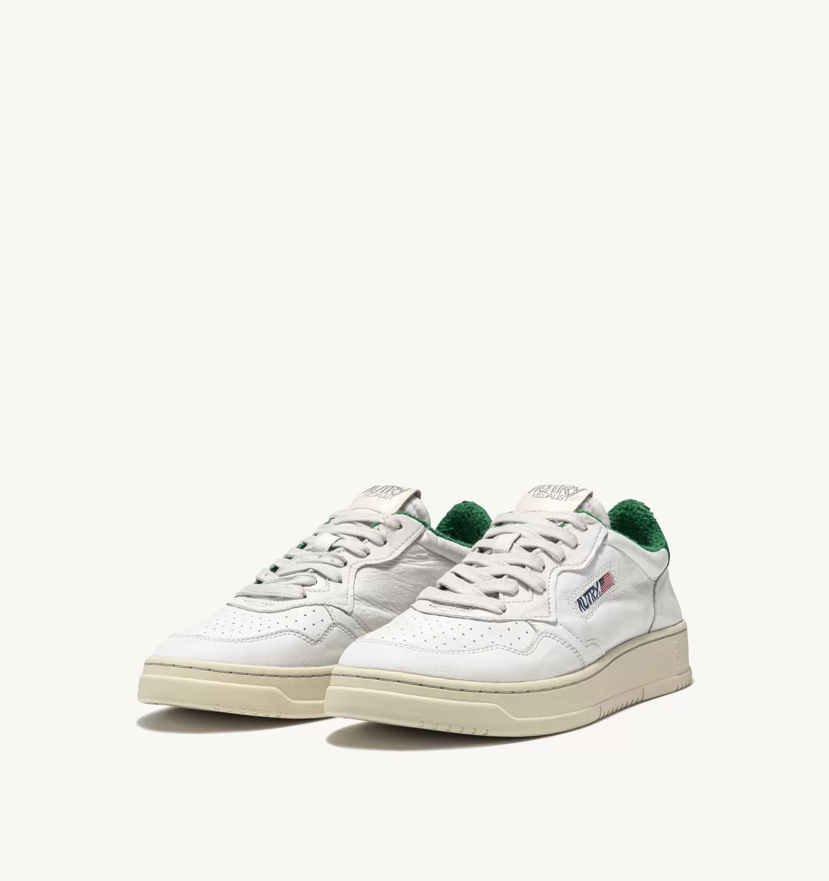 Frauen AUTRY Sneakers Medalist Low Aus Ziegenleder Und Sponge In Weiss Und Grun