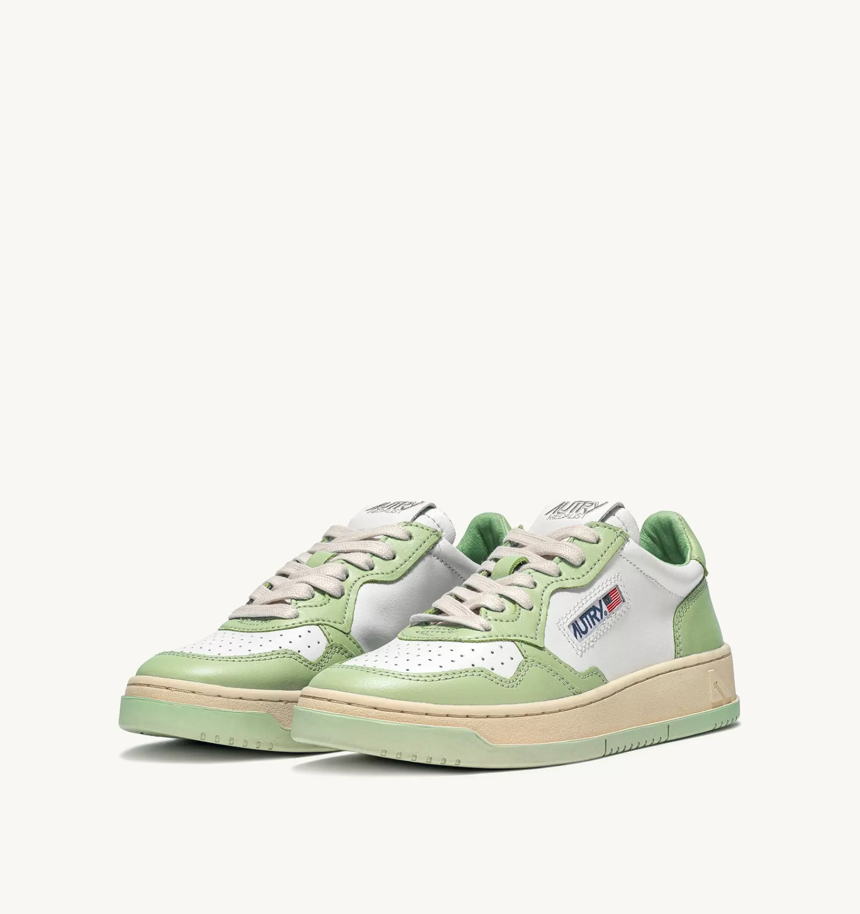 Männer AUTRY Sneakers Medalist Low Aus Zweifarbigem Leder Nile Und Grun