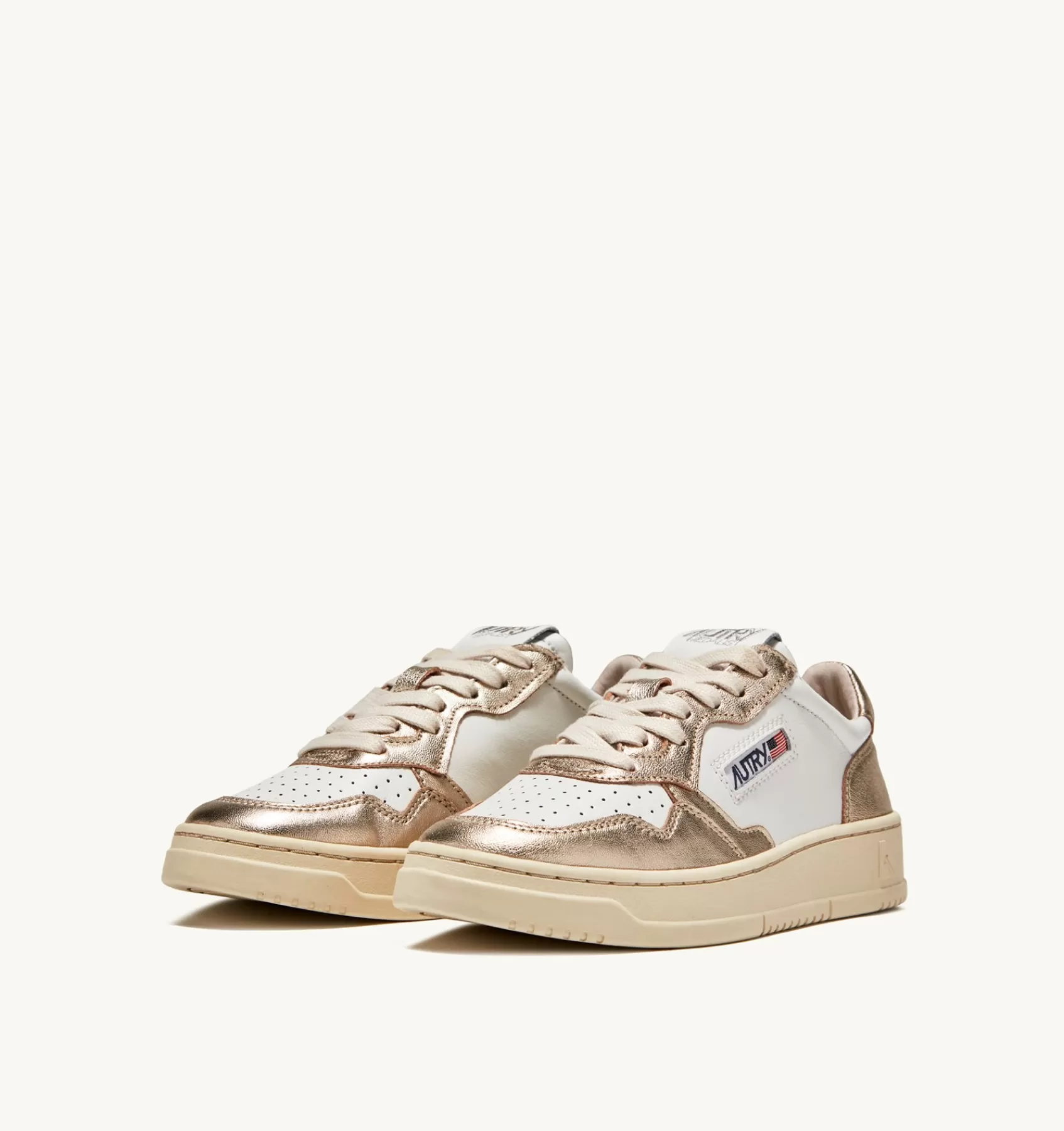 Frauen AUTRY Sneakers Medalist Low Aus Zweifarbigem Leder Weiss Und Platin