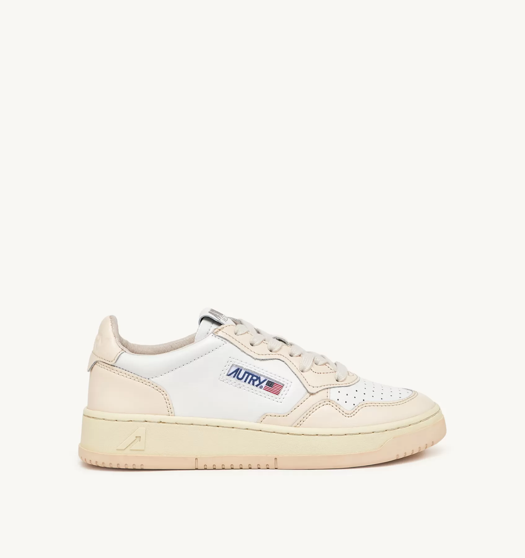 Frauen AUTRY Sneakers Medalist Low Aus Zweifarbigem Leder Weiss Und Rosa
