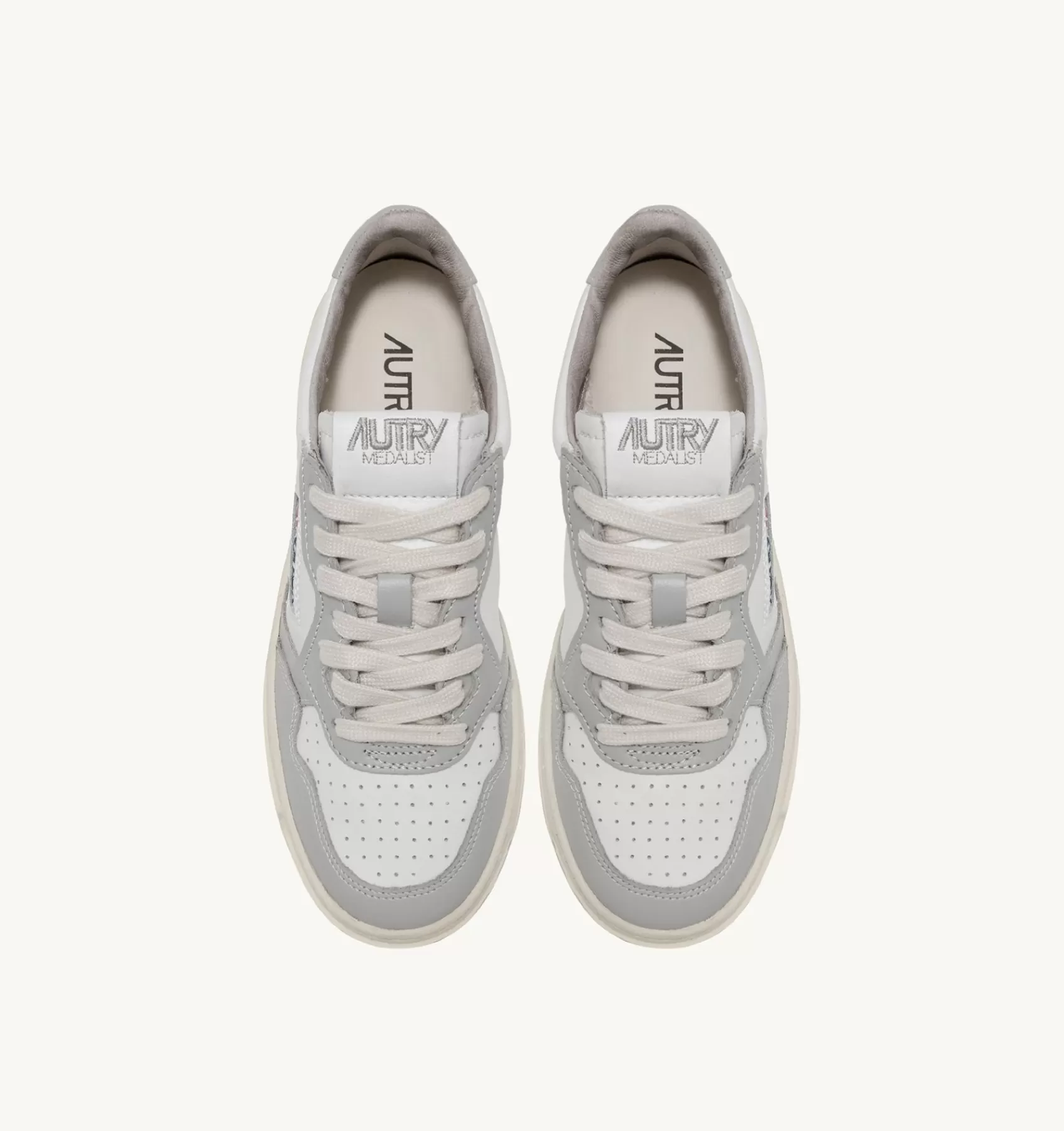 Frauen AUTRY Sneakers Medalist Low Aus Zweifarbigem Leder Weiss Und Vapor