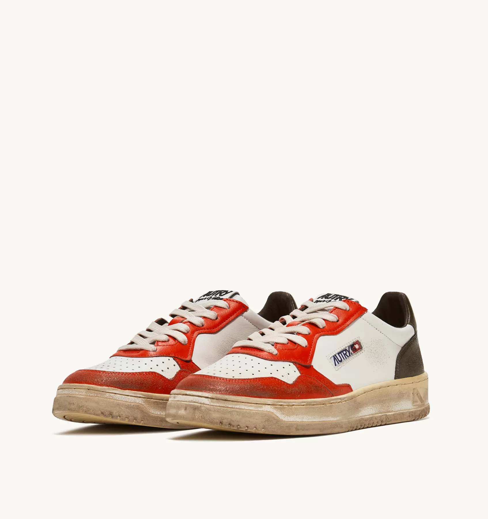 Frauen AUTRY Sneakers Medalist Low Super Vintage Aus Leder In Weiss, Orange Und Tarnfarbe