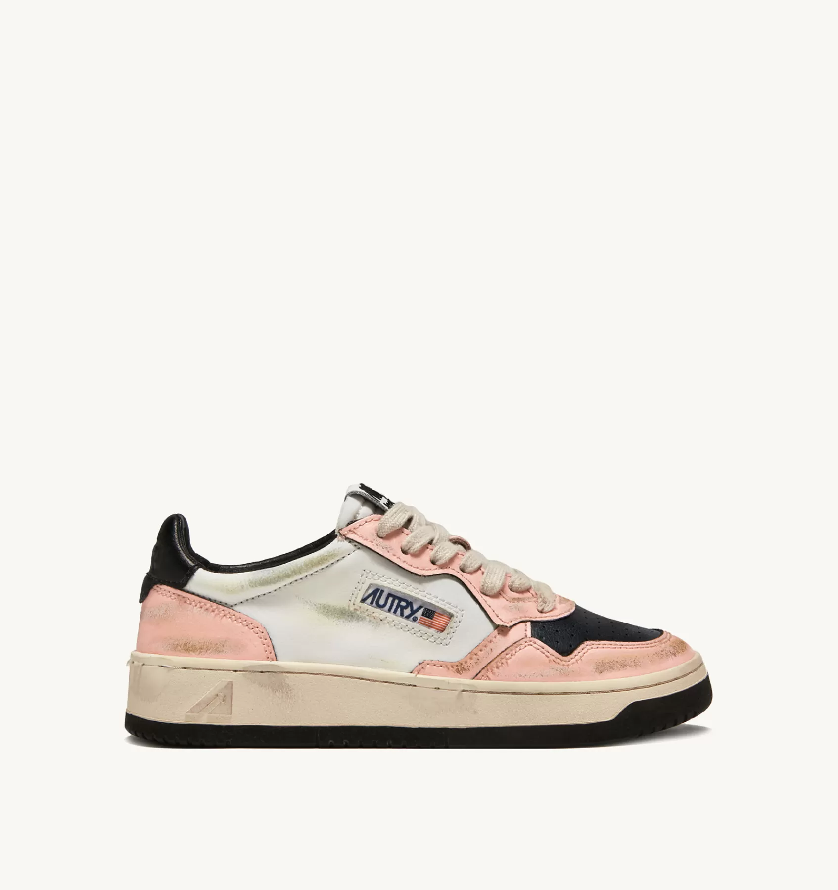 Frauen AUTRY Sneakers Medalist Low Super Vintage Aus Leder In Weiss Und Rosa