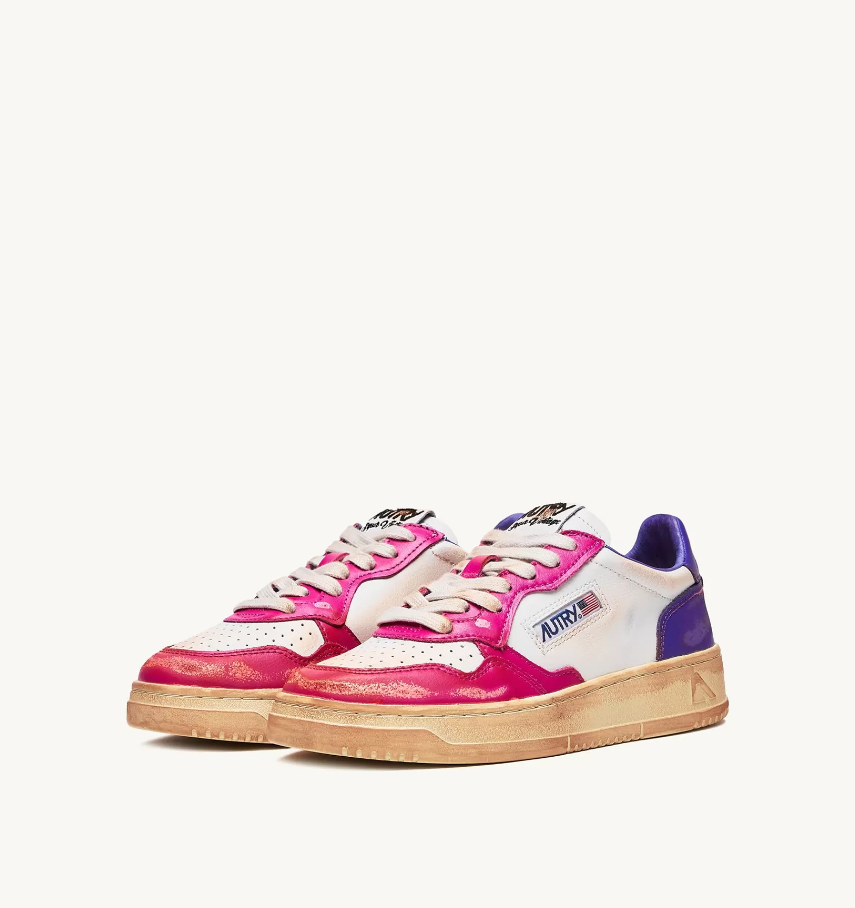 Frauen AUTRY Sneakers Medalist Low Super Vintage Aus Weissem Leder In Lila Und Rosa
