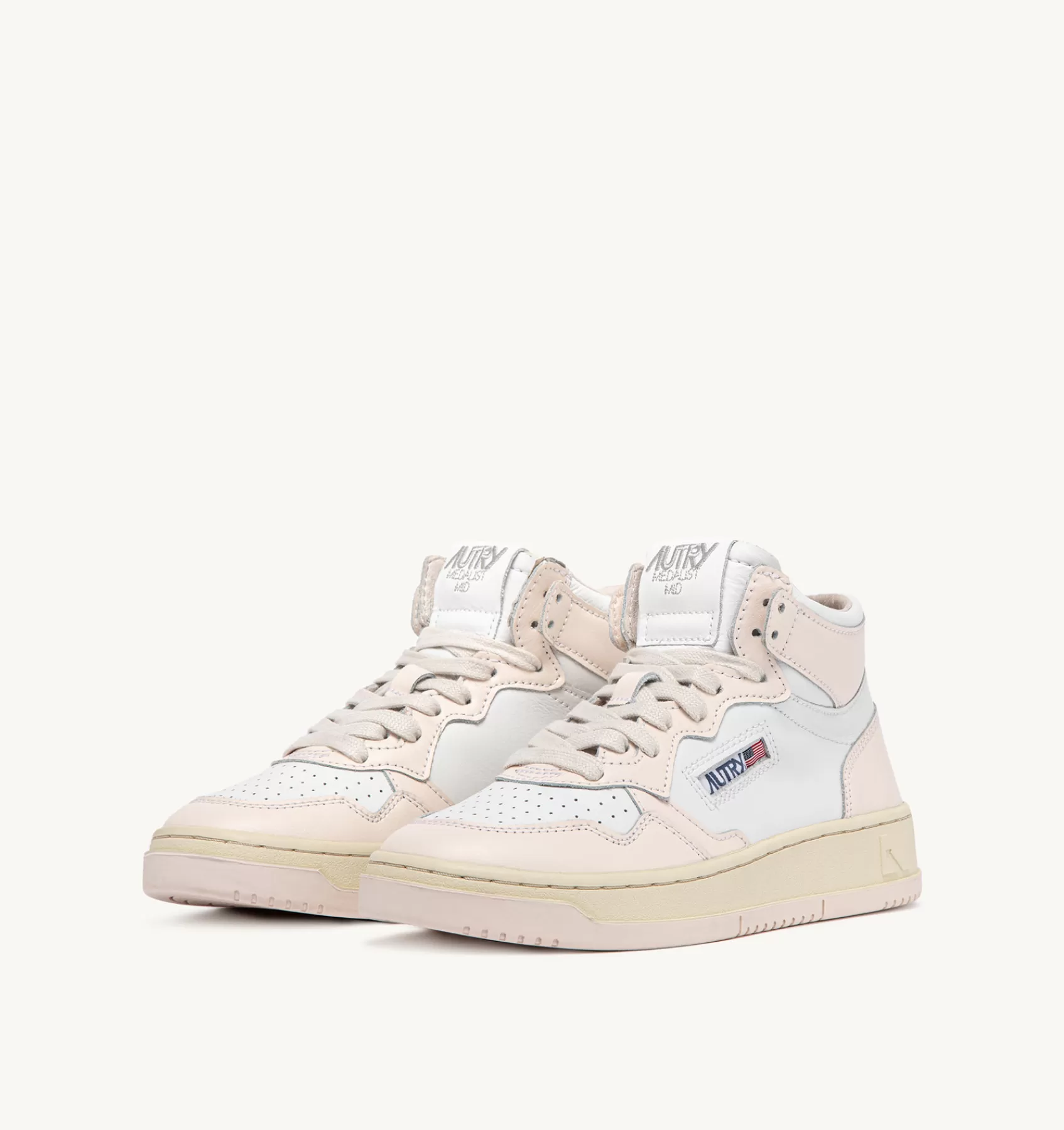 Frauen AUTRY Sneakers Medalist Mid Aus Weissem Leder Mit Rosa
