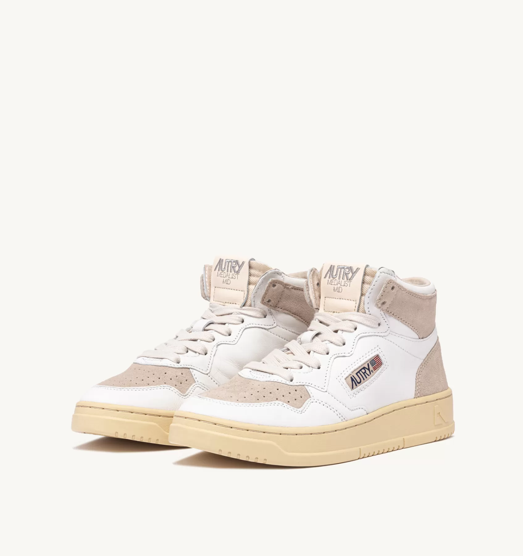 Frauen AUTRY Sneakers Medalist Mid Aus Weissem Leder Und Beigem Wildleder