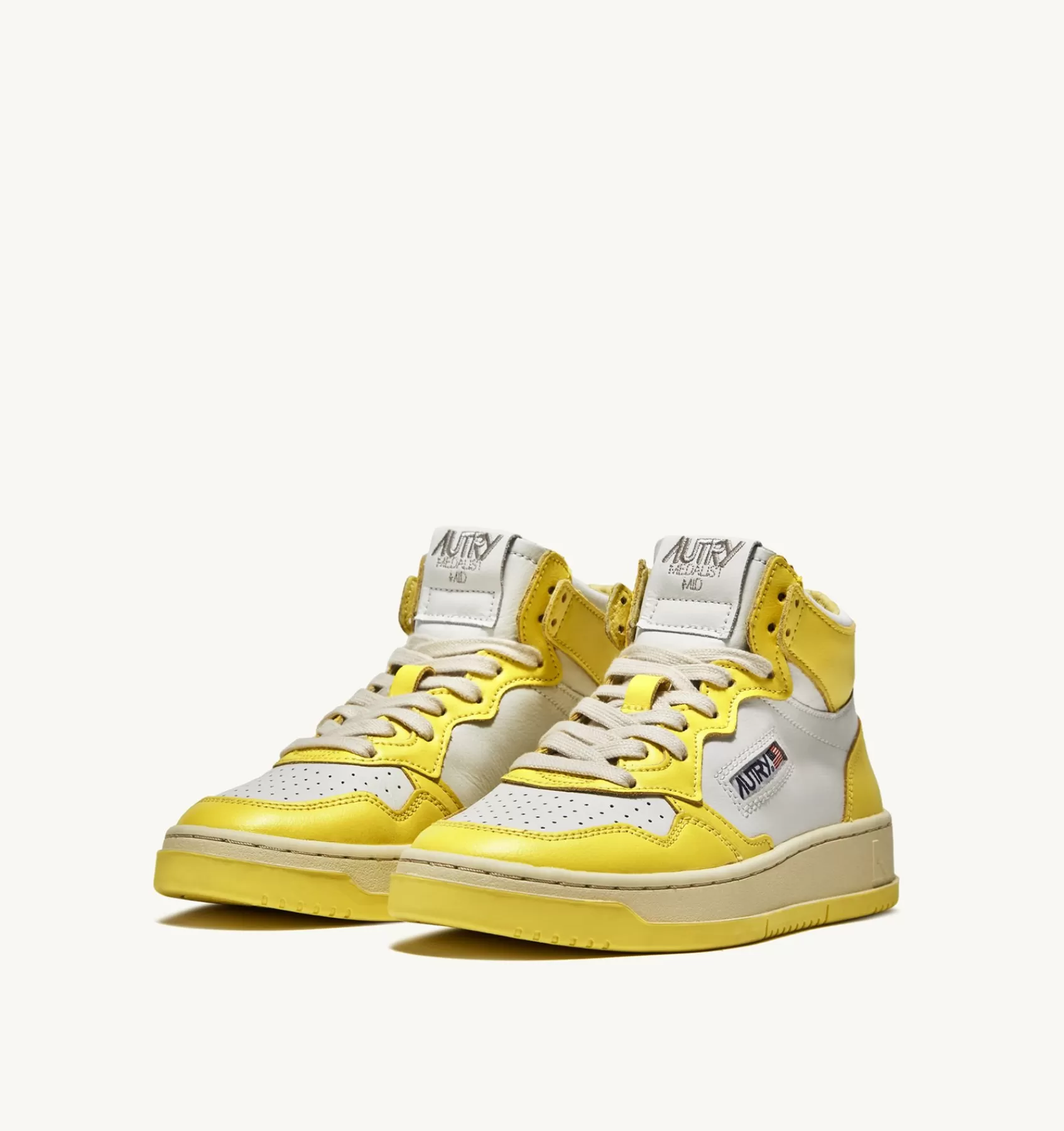 Frauen AUTRY Sneakers Medalist Mid Aus Zweifarbigem Leder Weiss Und Gelb