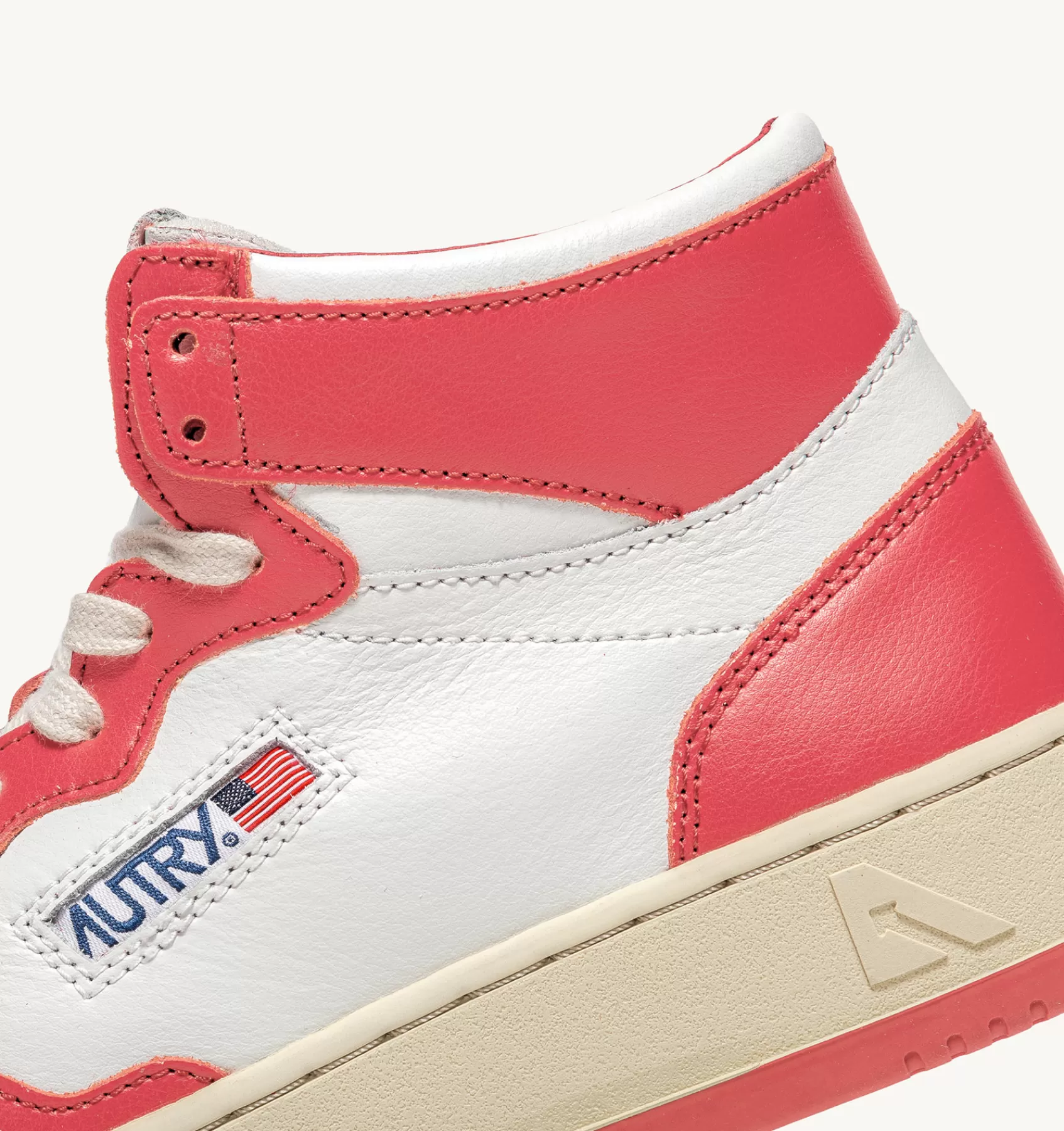 Frauen AUTRY Sneakers Medalist Mid Aus Zweifarbigem Leder Weiss Und Lobster