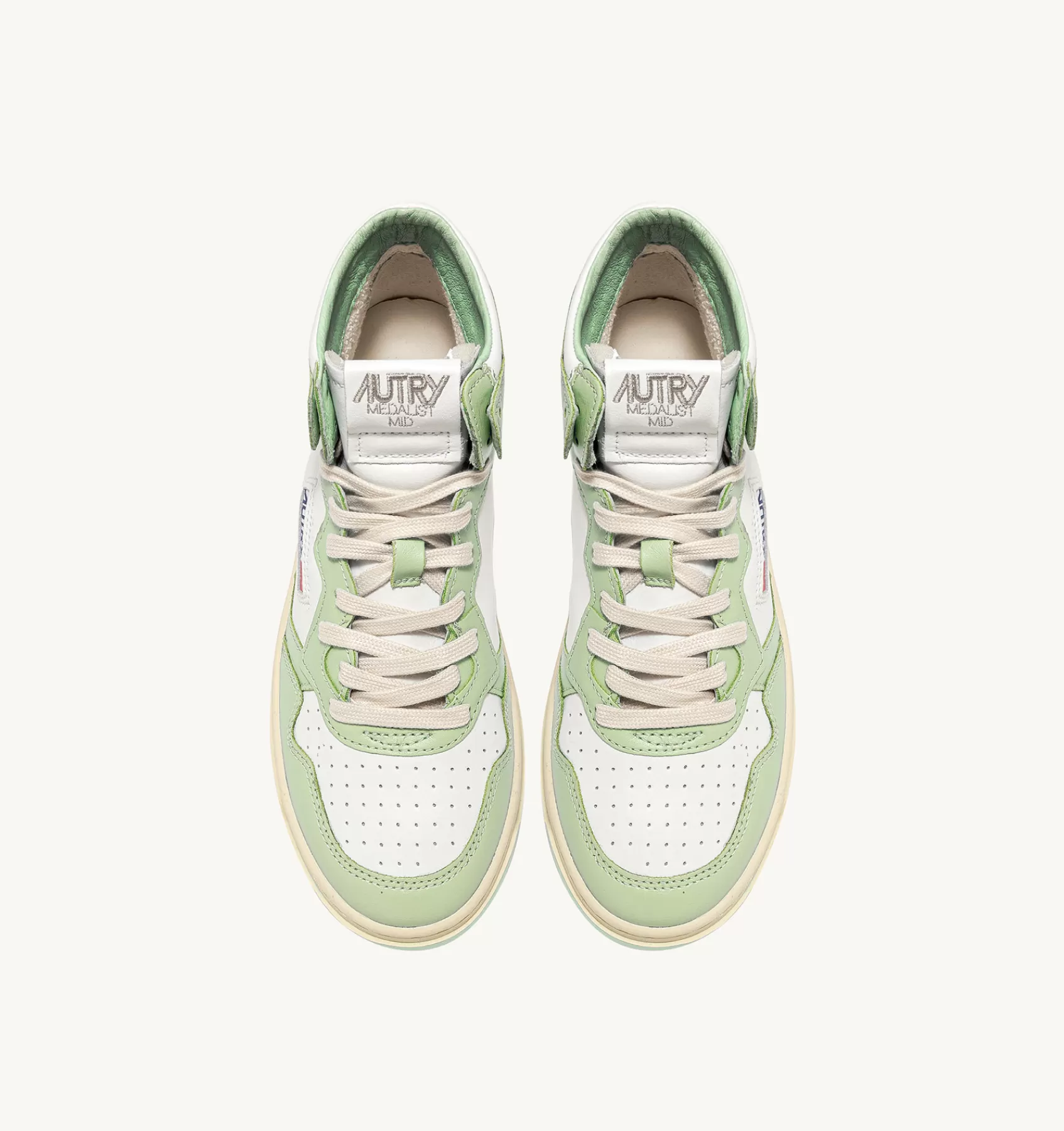 Frauen AUTRY Sneakers Medalist Mid Aus Zweifarbigem Leder Weiss Und Nile Green