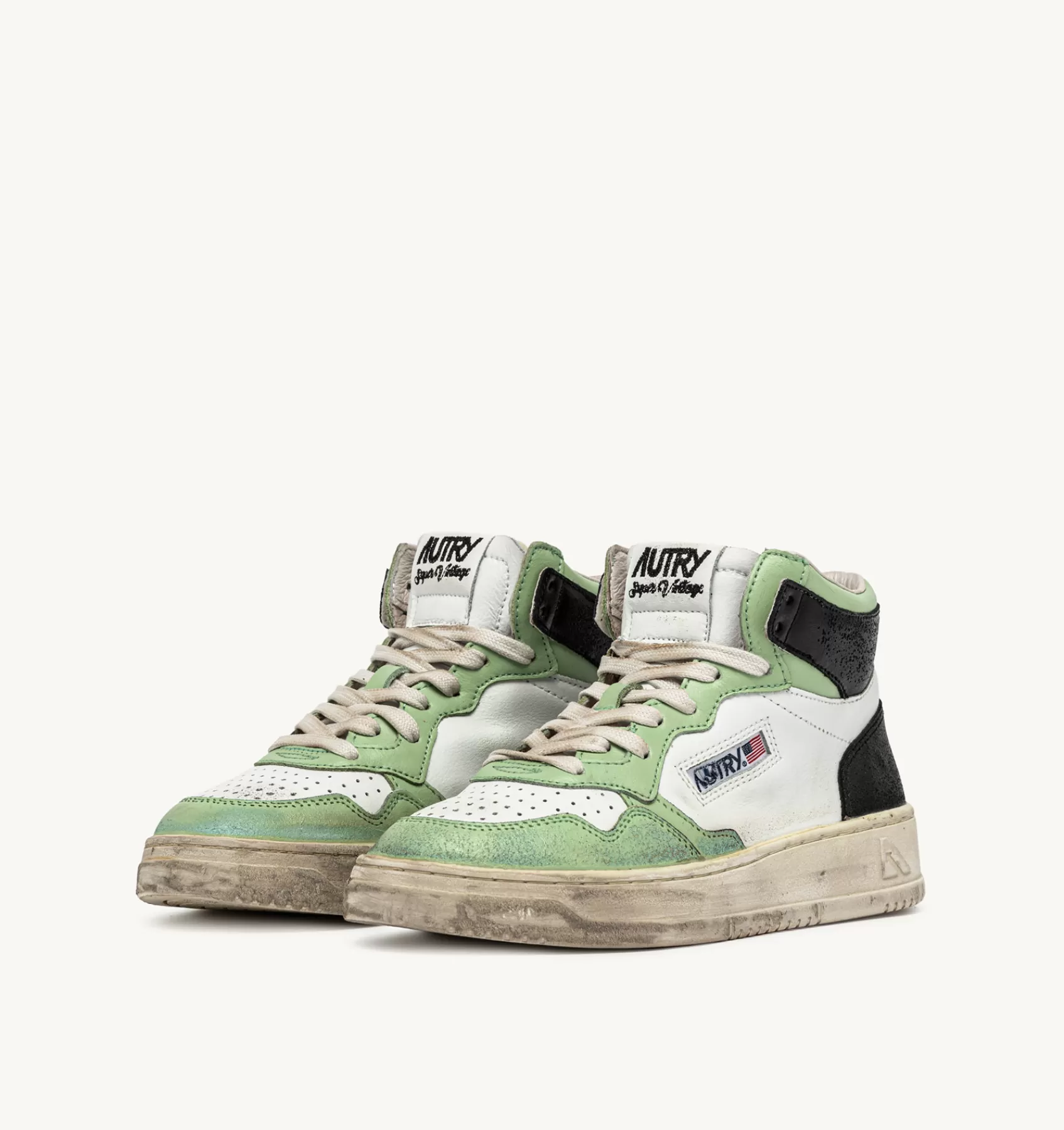 Frauen AUTRY Sneakers Medalist Mid Super Vintage Aus Leder In Weiss Und Nile Blue