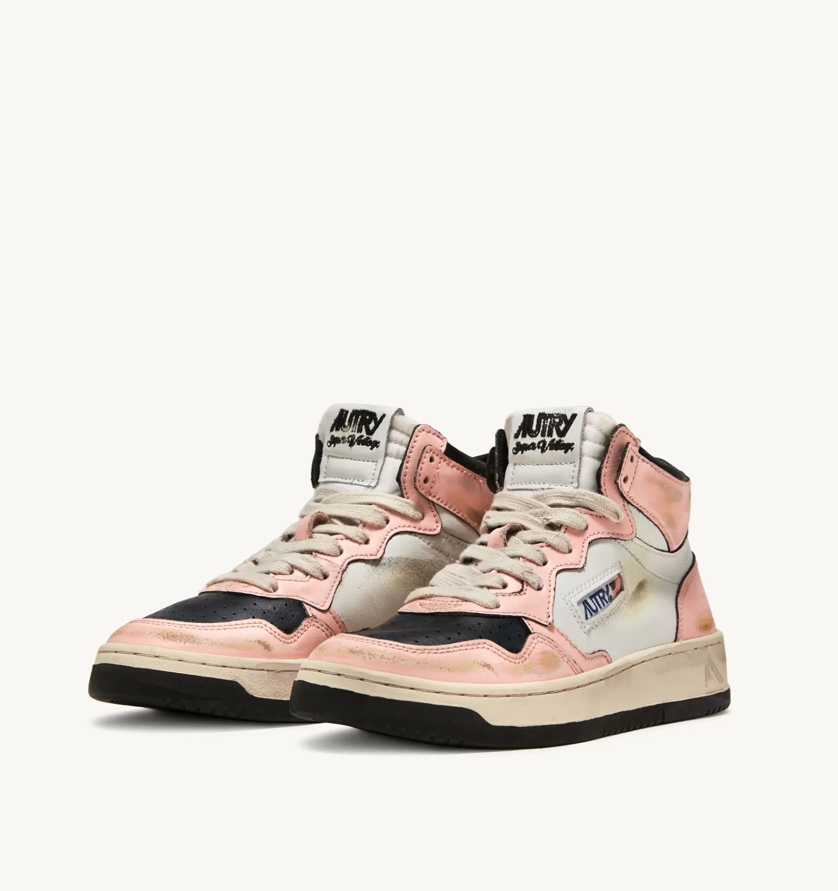 Frauen AUTRY Sneakers Medalist Mid Super Vintage Aus Leder In Weiss Und Rosa